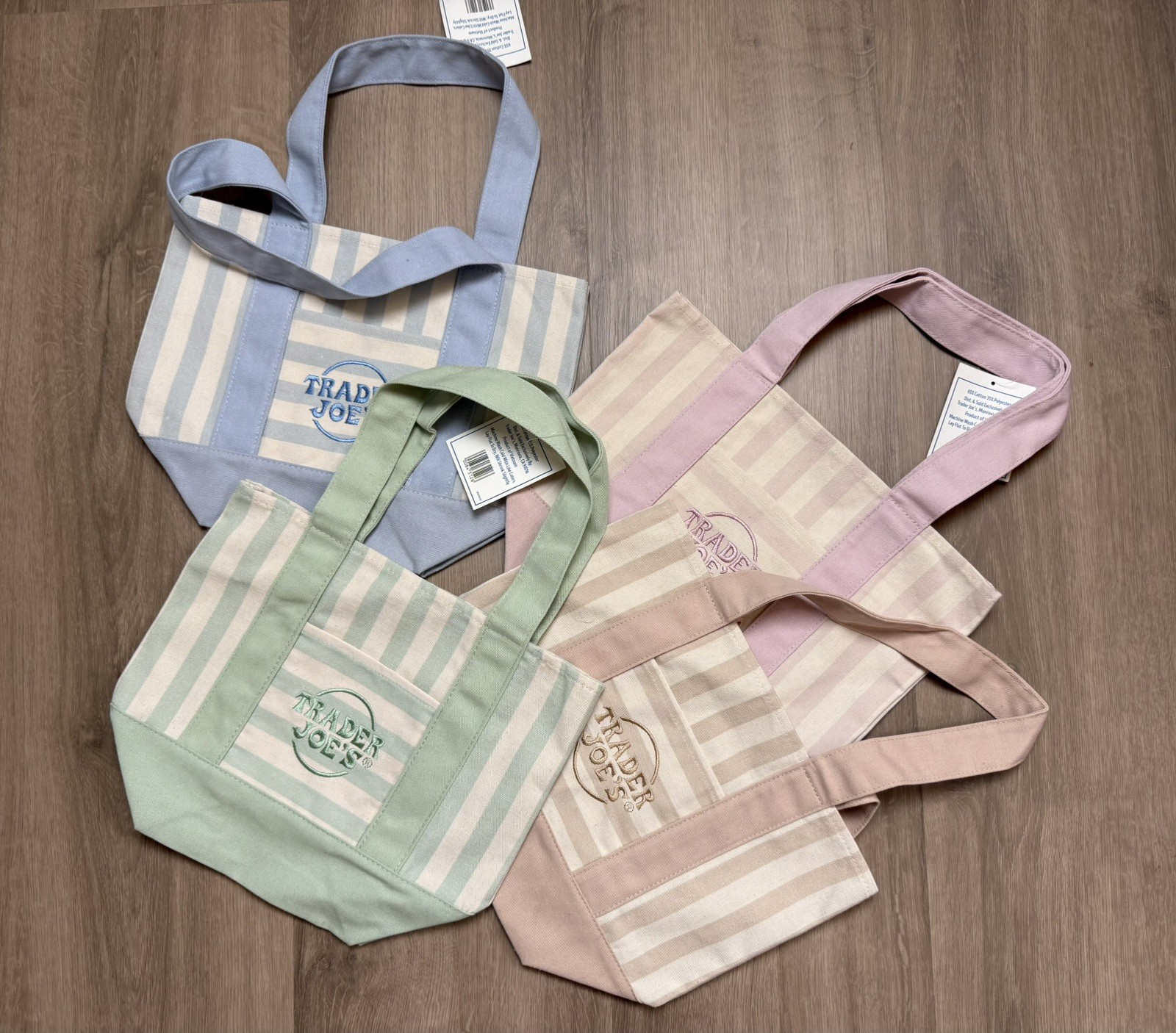 BRAND NEW Trader Joes Mini Summer Striped Tote Bag Set of 4
