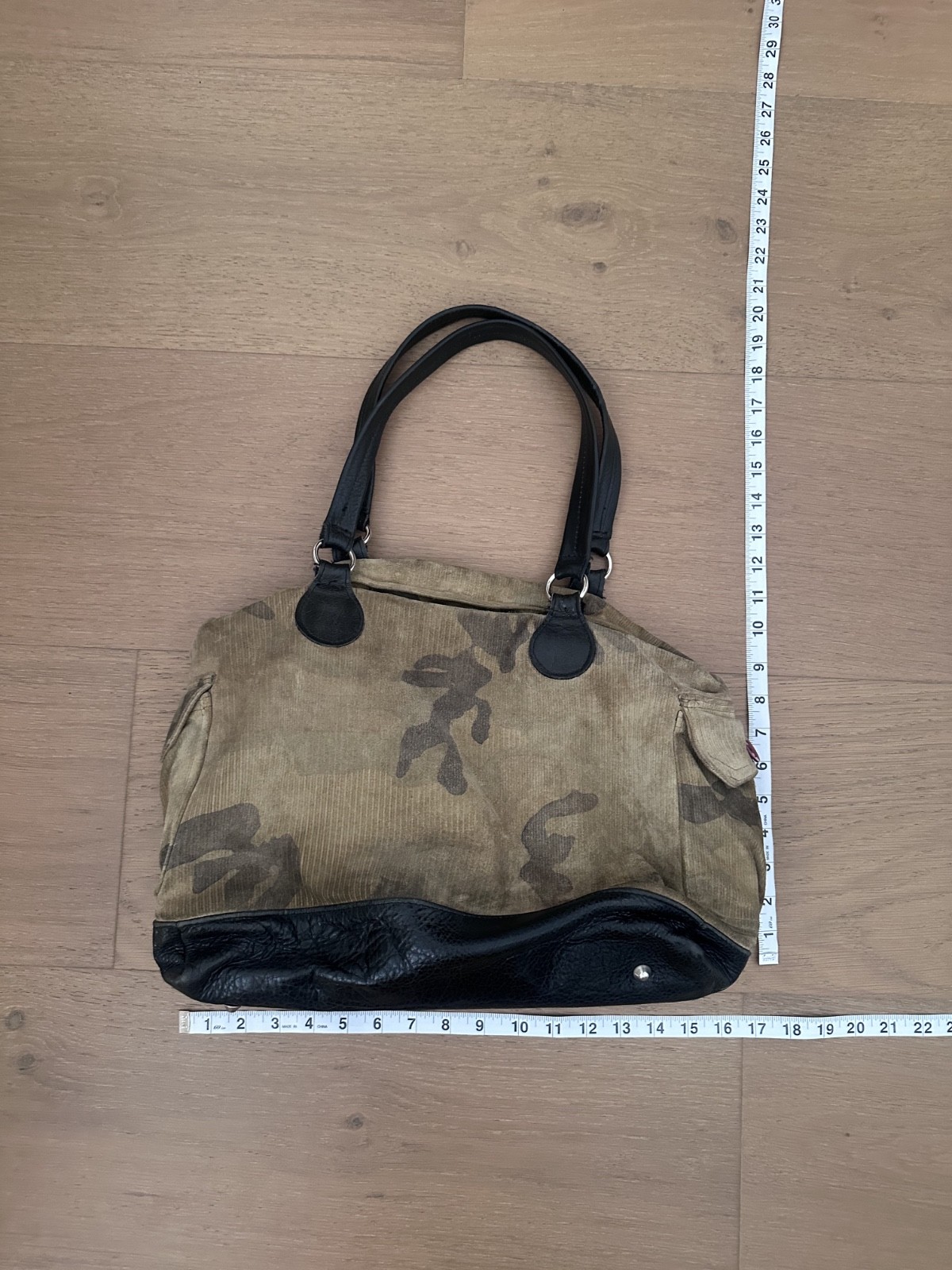 Tylie Malibu Rare Vintage Olive Green Cameo Fade Suede Leather W/Black Leather