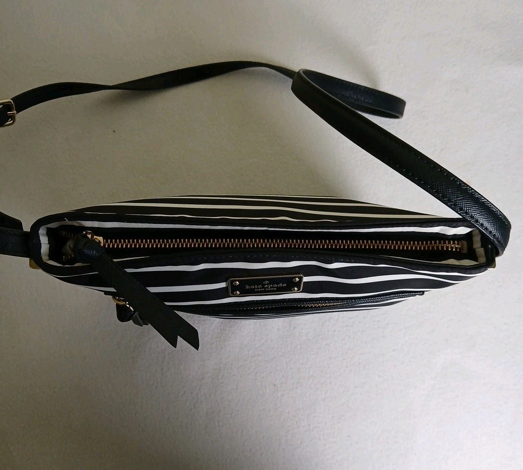 Kate Spade New York Wilson Road Striped Crossbody Purse Bag Black White