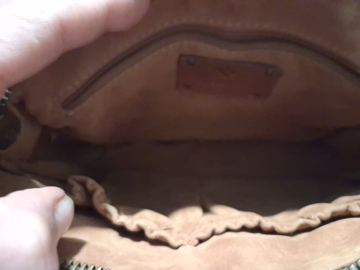 No Used Patricia Nash Tooled Brn Leather Floral Crossbody Zip Top 2 Side Pockets