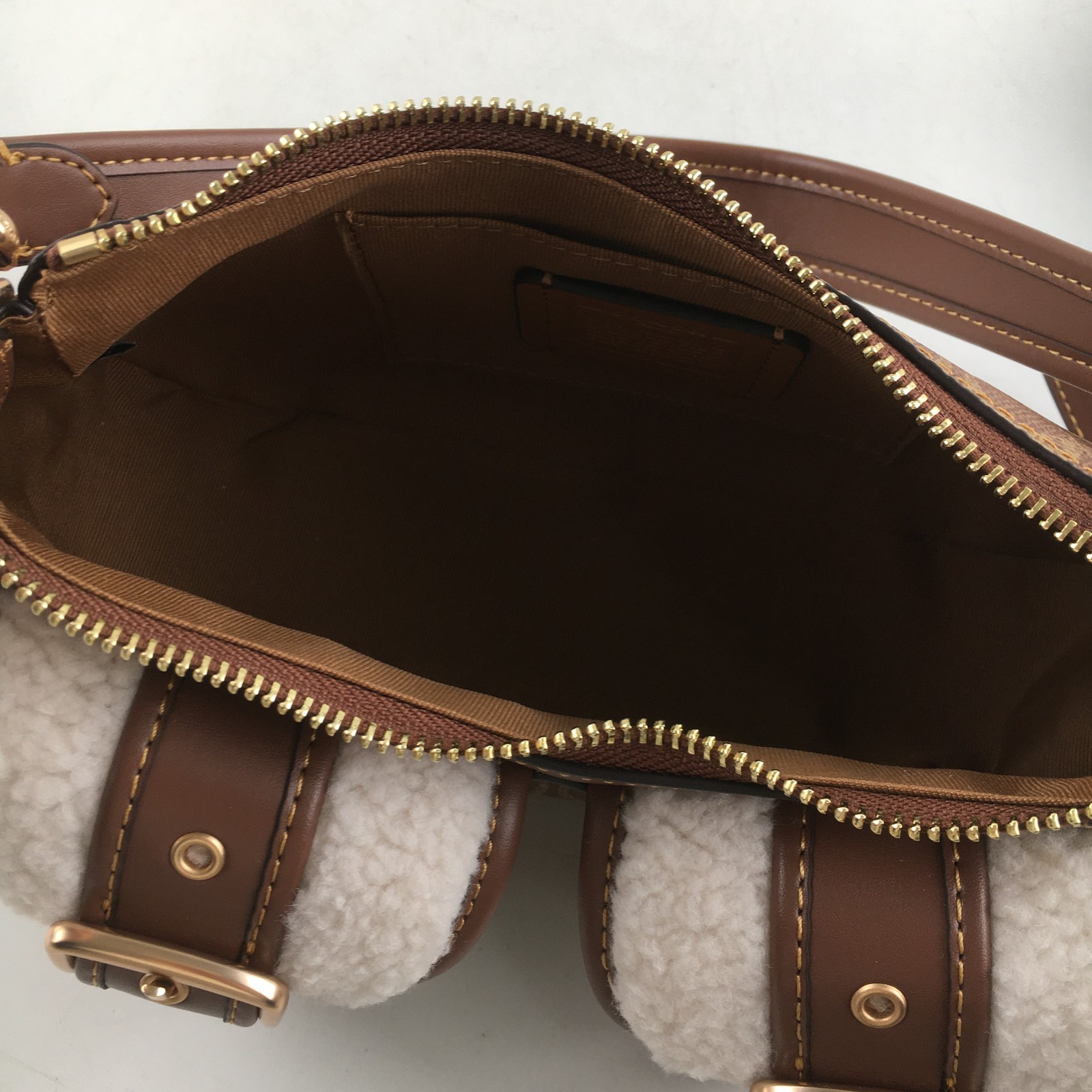 COACH Ashton Baguette Bag In Signature Canvas Tan/Natural CY658 Outlet NEW