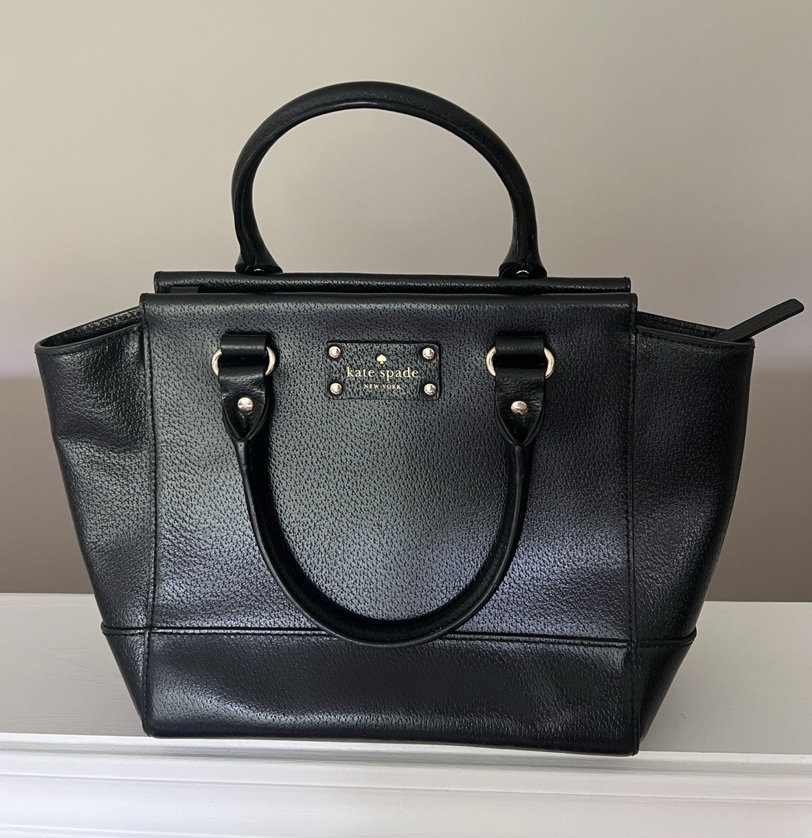 kate spade new york Black Satchel Logo Plate Zip Gold Hardware Pockets