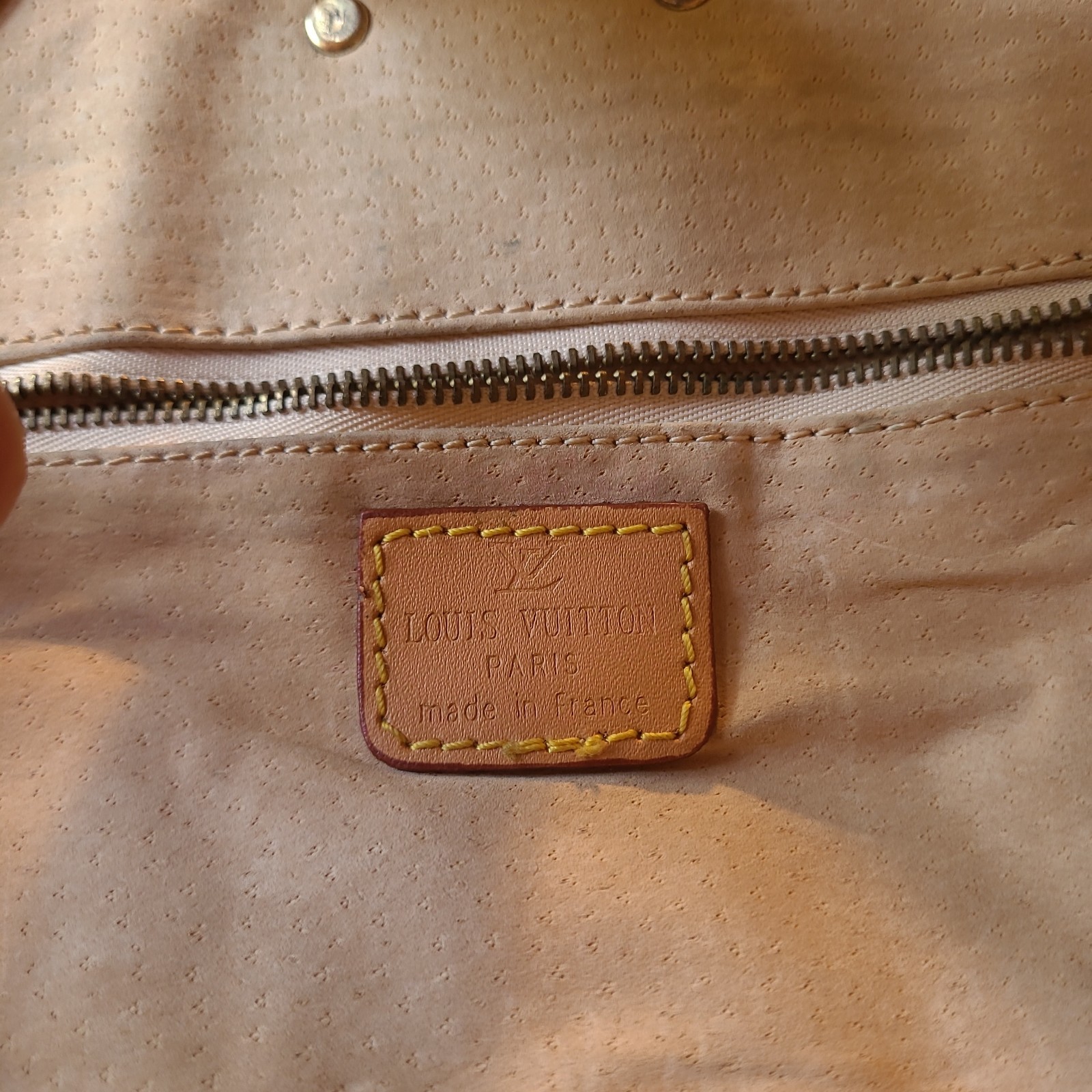 Louis Vuitton Vintage Limited Edition Monogram Canvas Theda GM Satchel