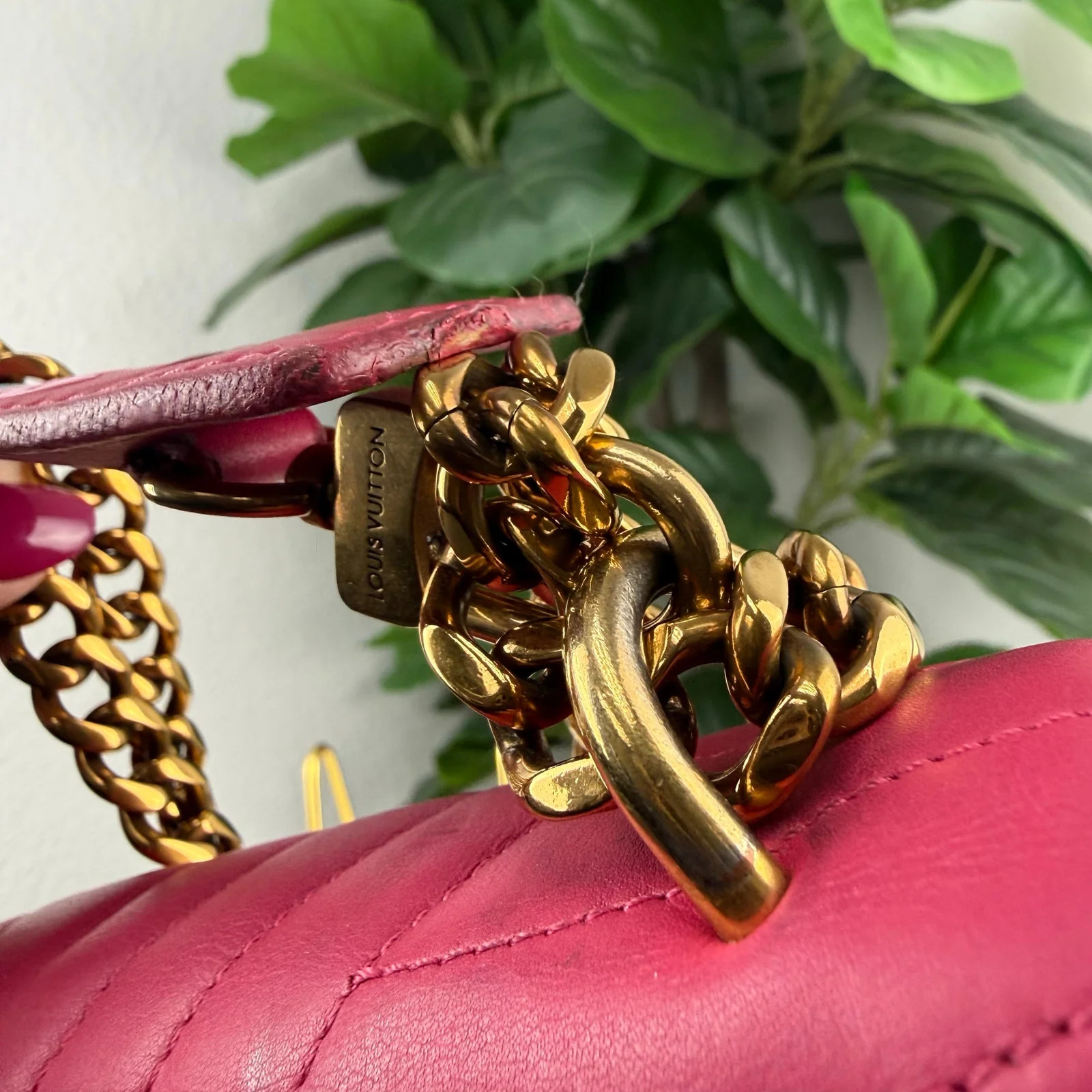Louis Vuitton New Wave Quilted Leather Freesia Pink Chain MM Shoulder Bag Authe