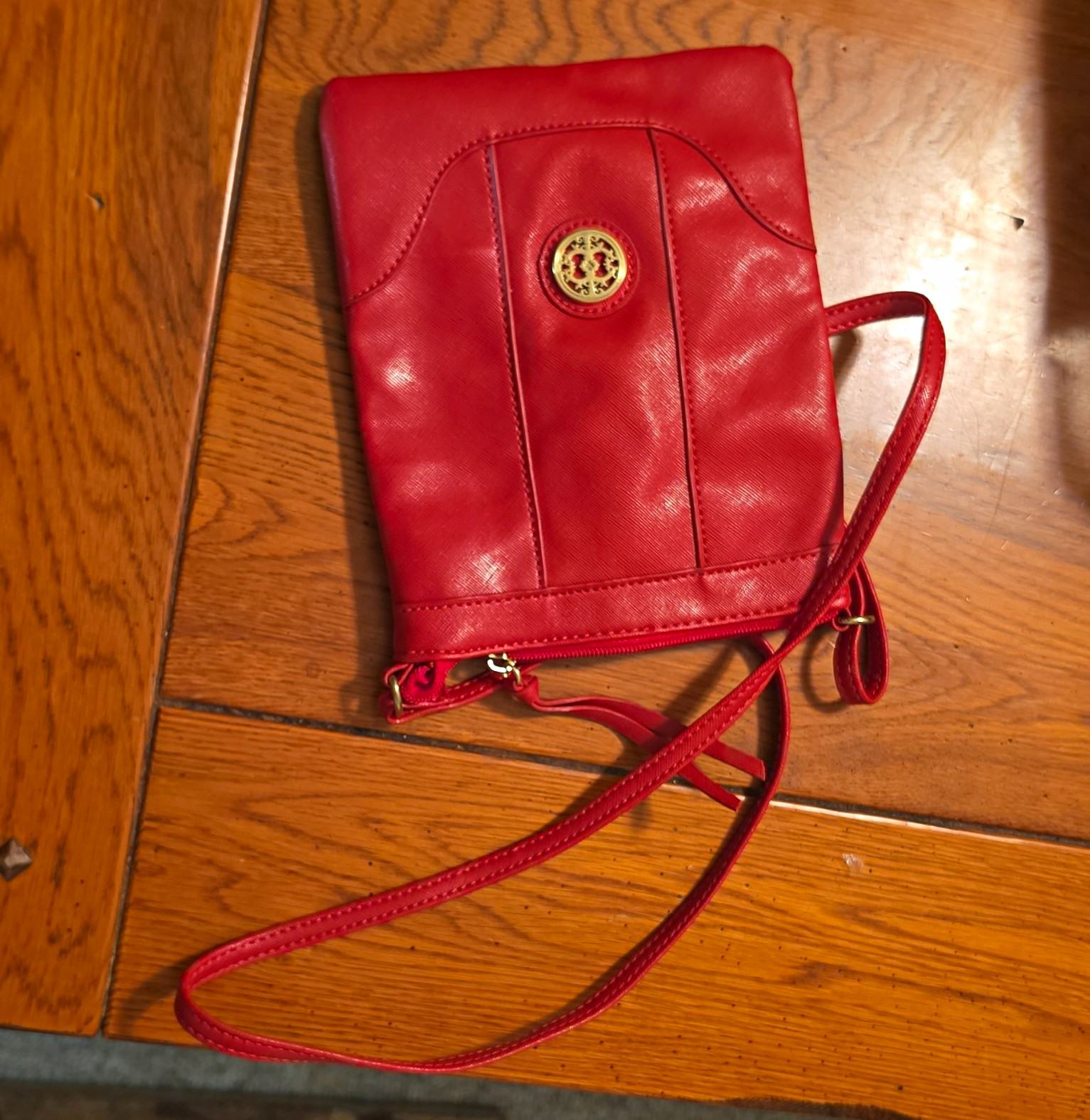 Women’s Red Small Crossbody Bag Zip Closure, Gold Hardware, Inner Pockets