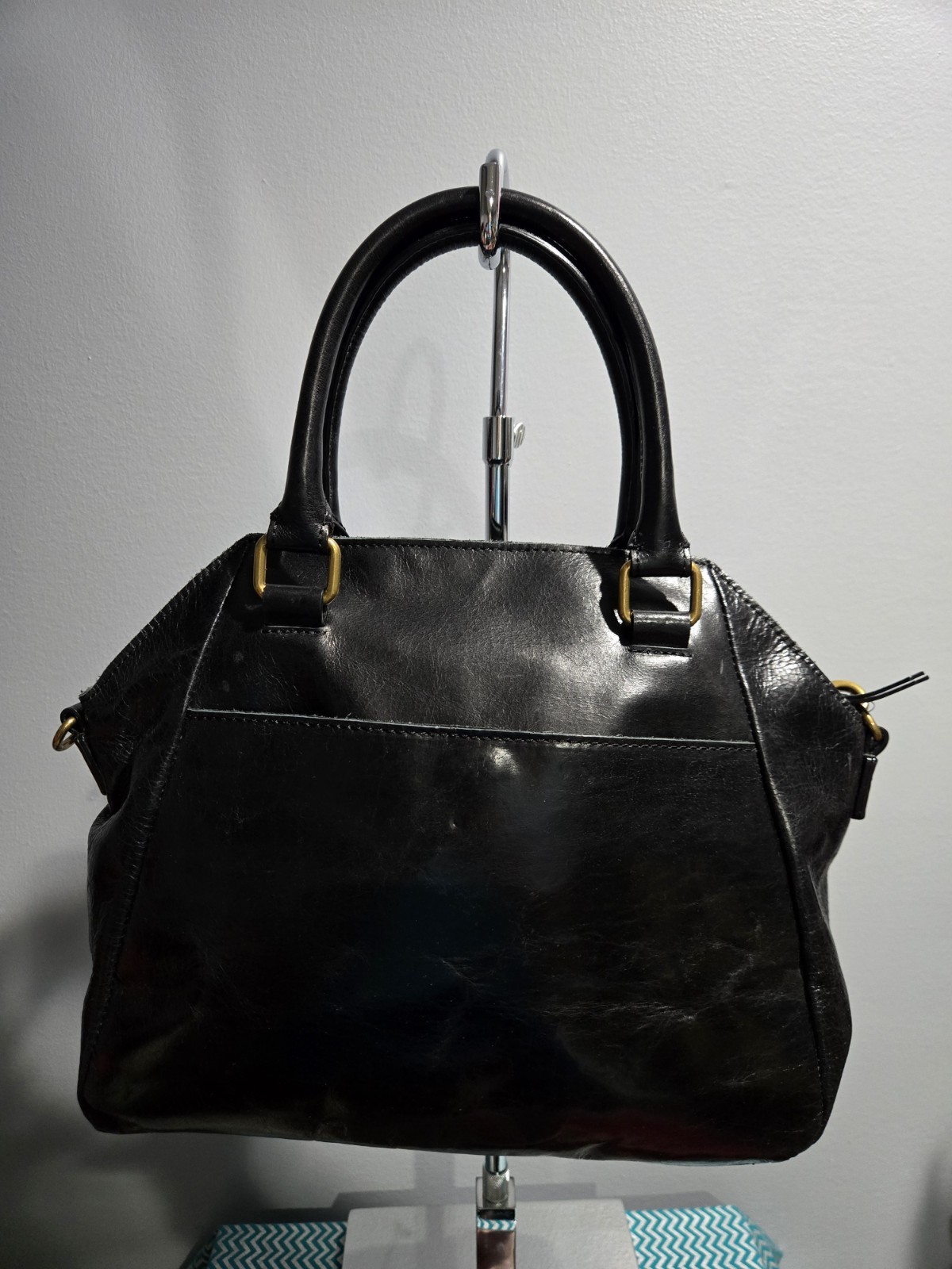 Elliott Lucca Black Satchel Top Handle Detachable Strap Gold Turn Lock Zip