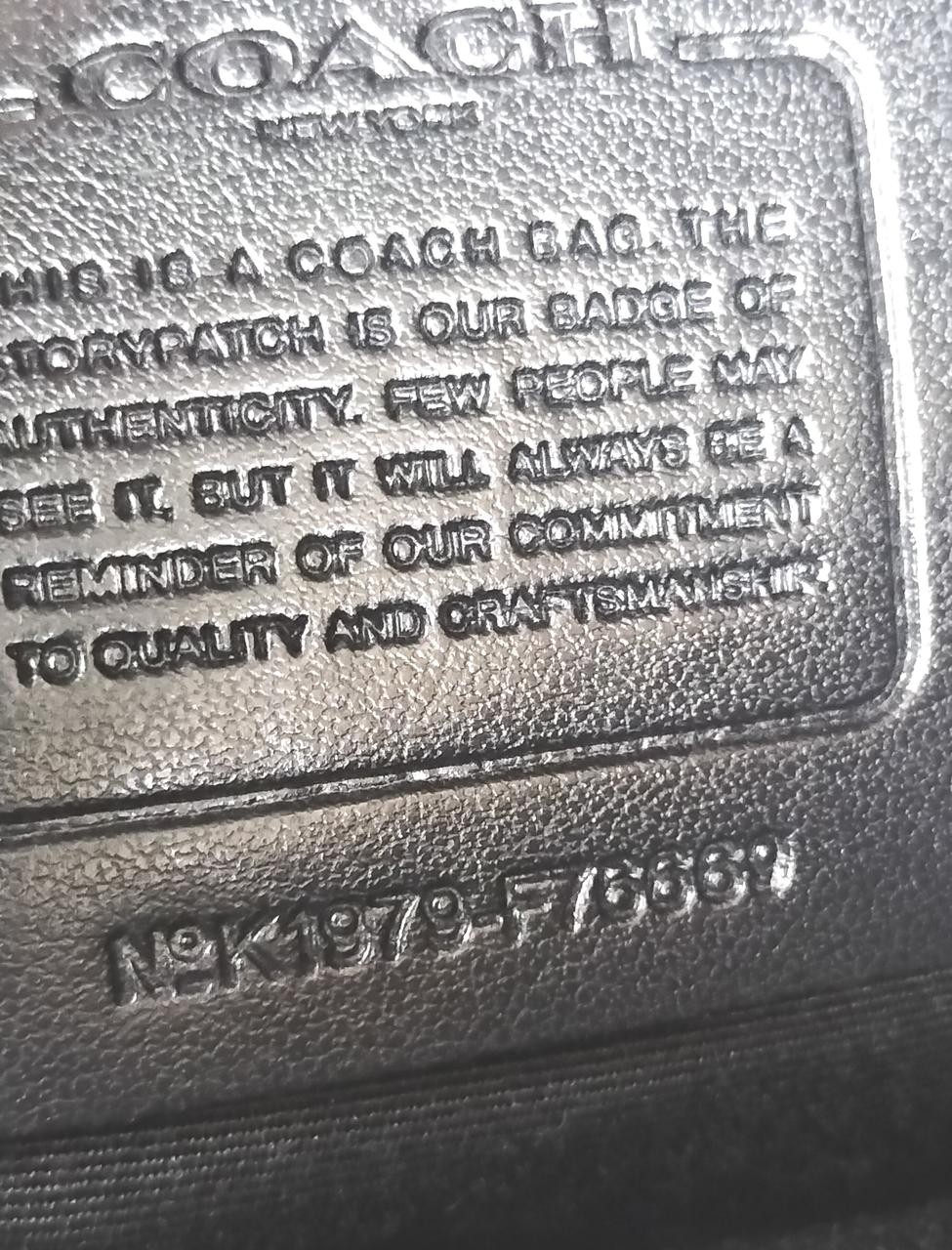 COACH Model F76669 from Japan
