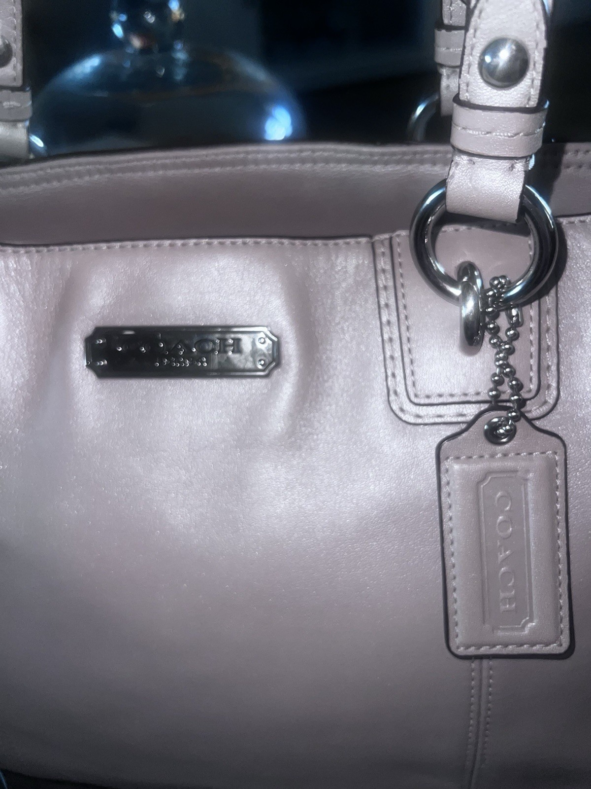 Coach Leather Pearl Hampton With Hang Tag! Great Condition!
