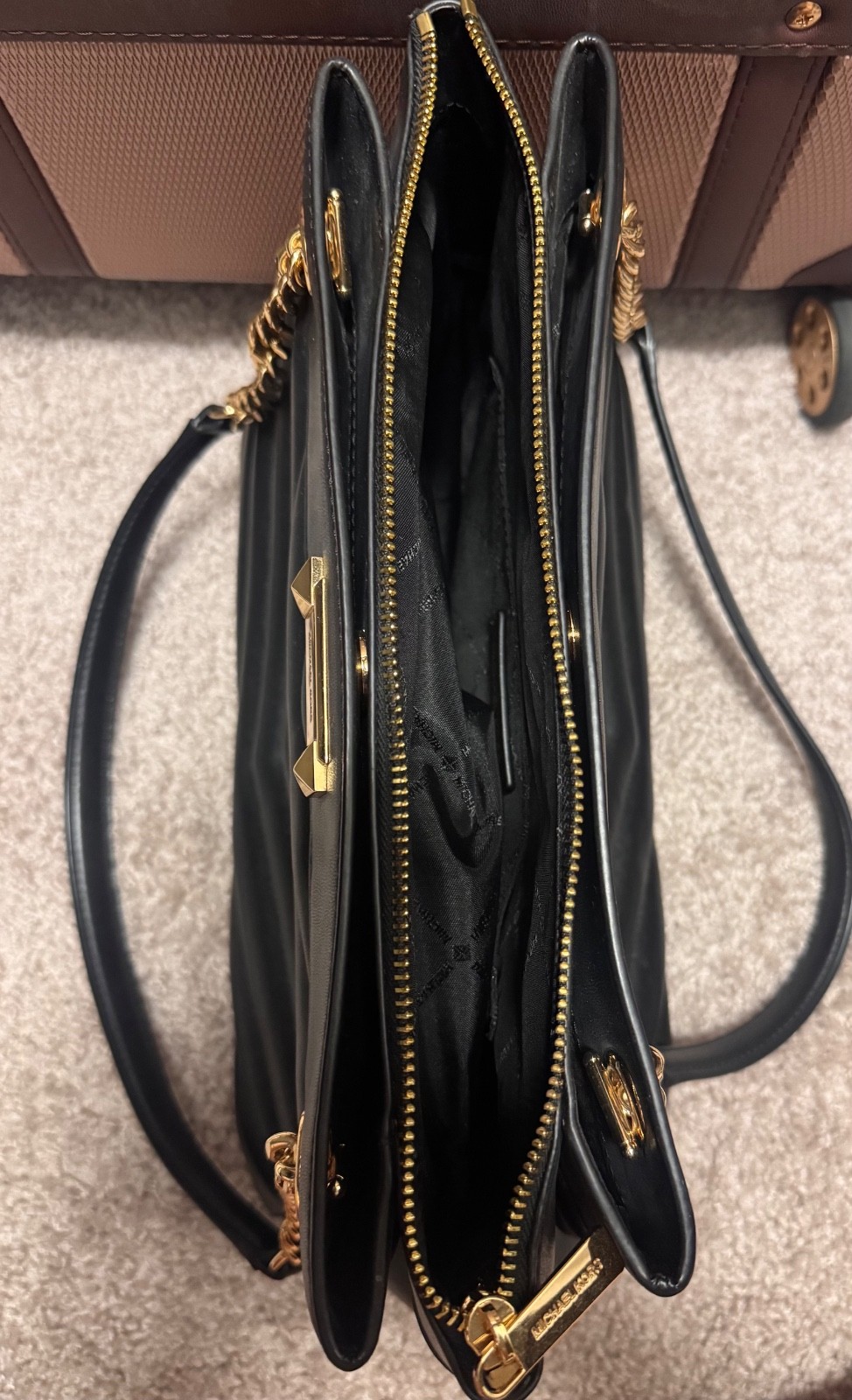 Michael Kors Whitney Medium quilted handbag