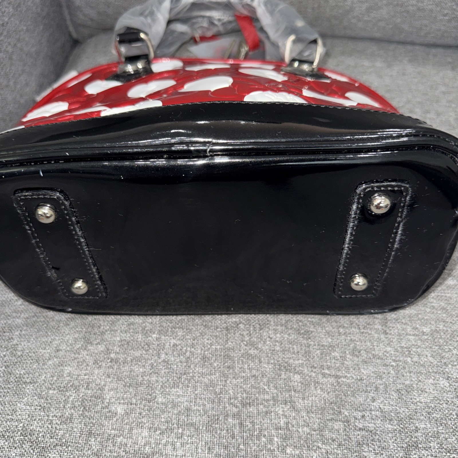 Rare Minnie Mouse Loungefly Purse Red/White Polka Dots NWT￼