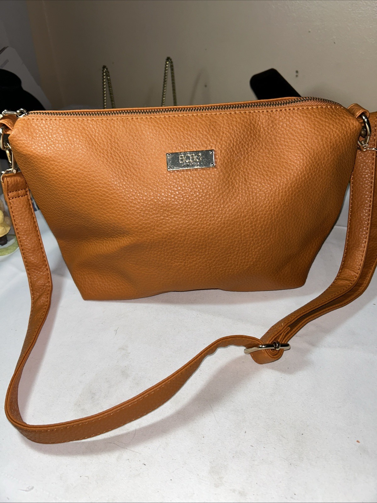 Bcbg Paris Pebbled Brown Faux Leather Shoulder Bag Adjustable Shoulder Strap