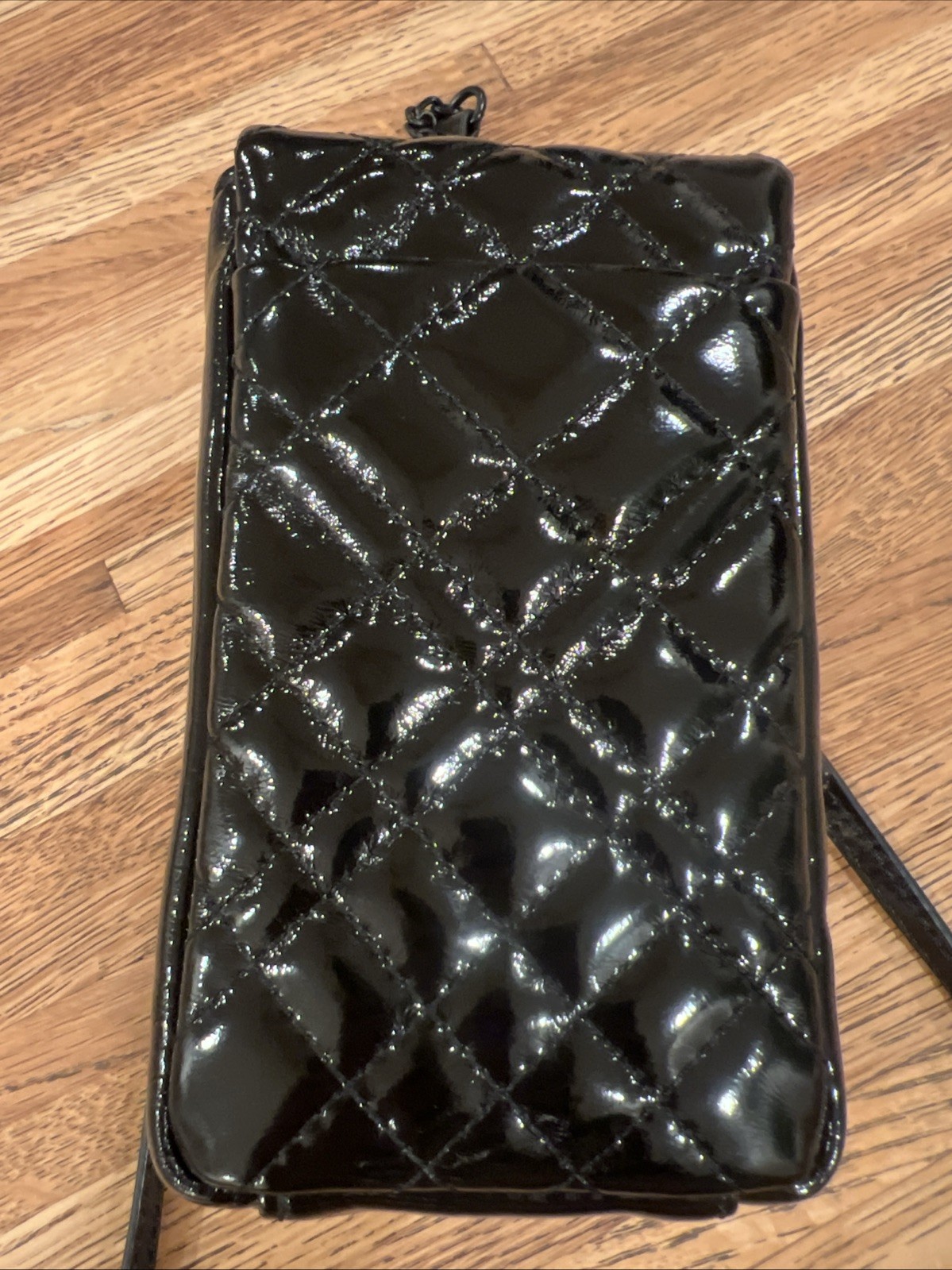 THE BRIXTON – Kurt Geiger LONDON Quilted Faux Leather Phone Crossbody Bag