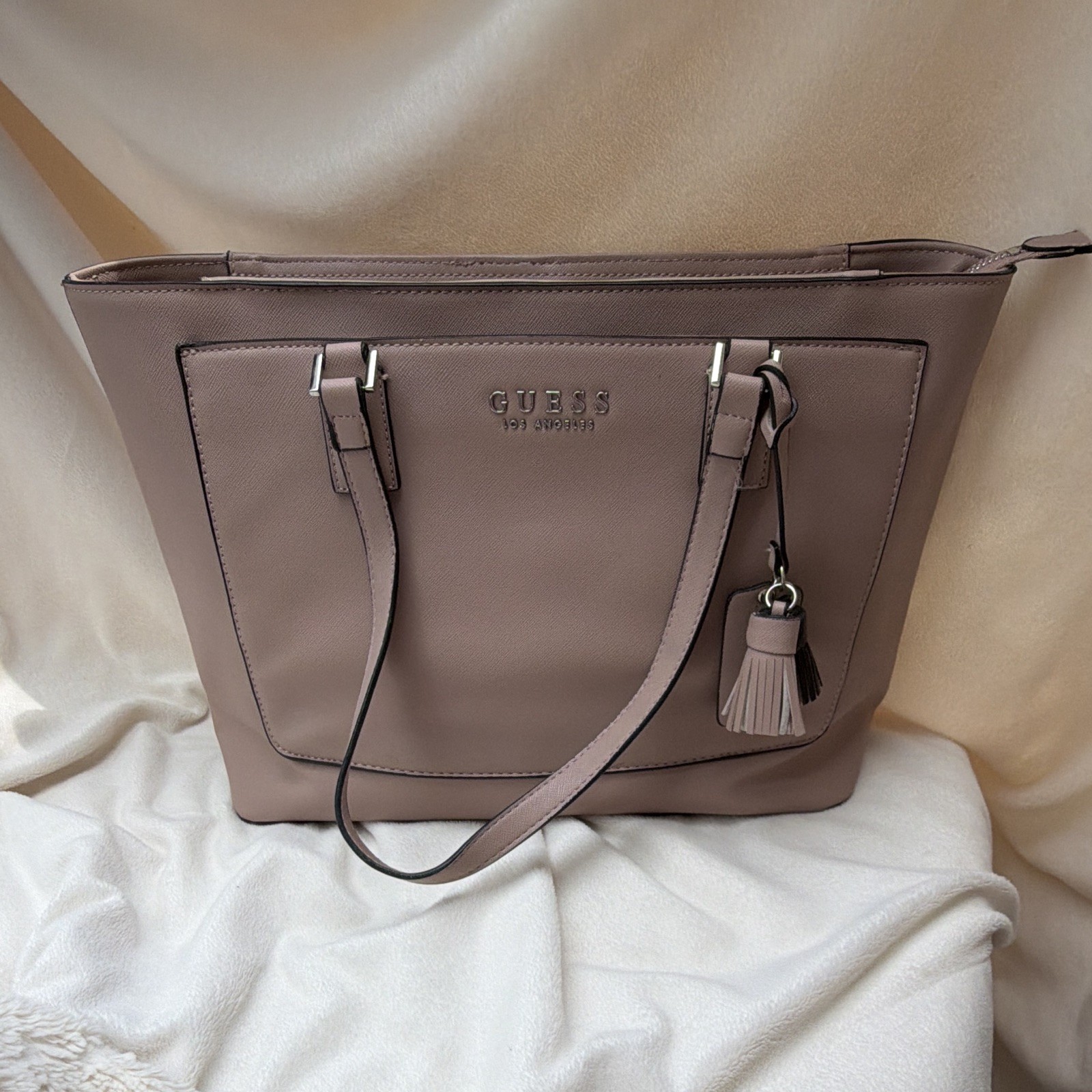 GUESS Pink Large Tote Bag Zip Closure Logo Lined Double Handles Pockets Gold