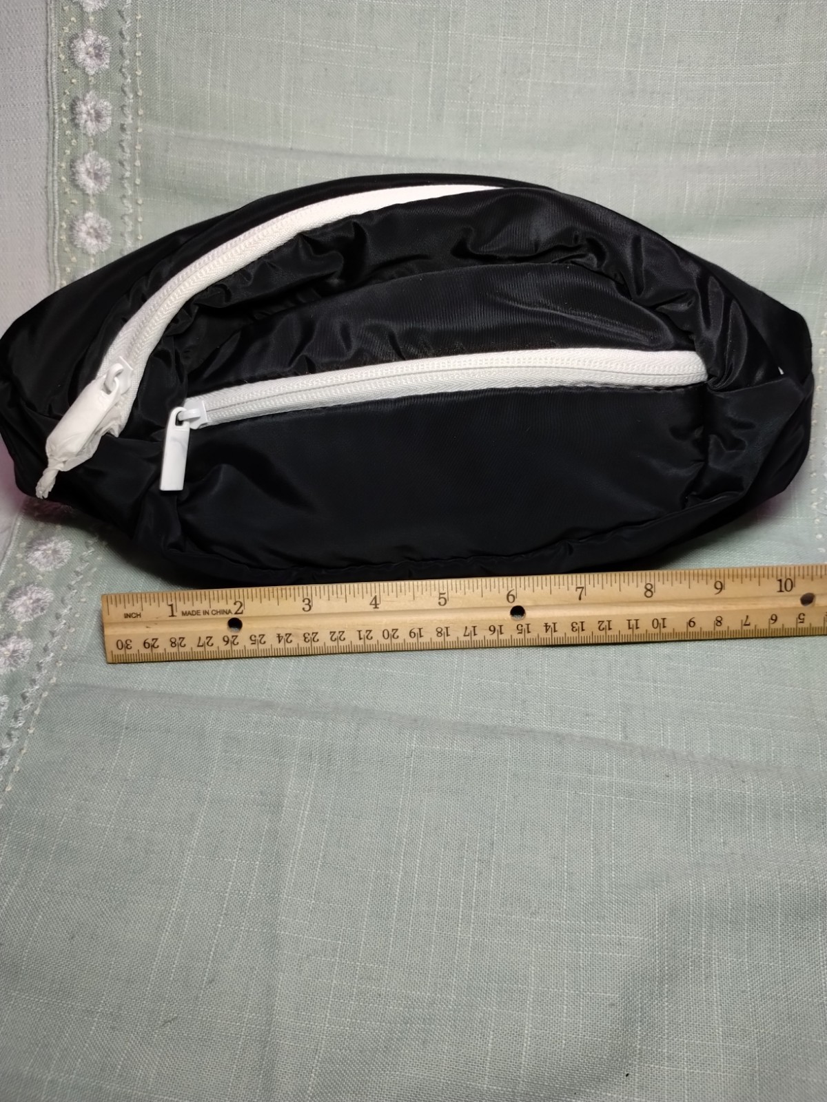 No Boundaries Fanny Pack NWT Black Adjustable Cruise Travel Theme Parks Shopping