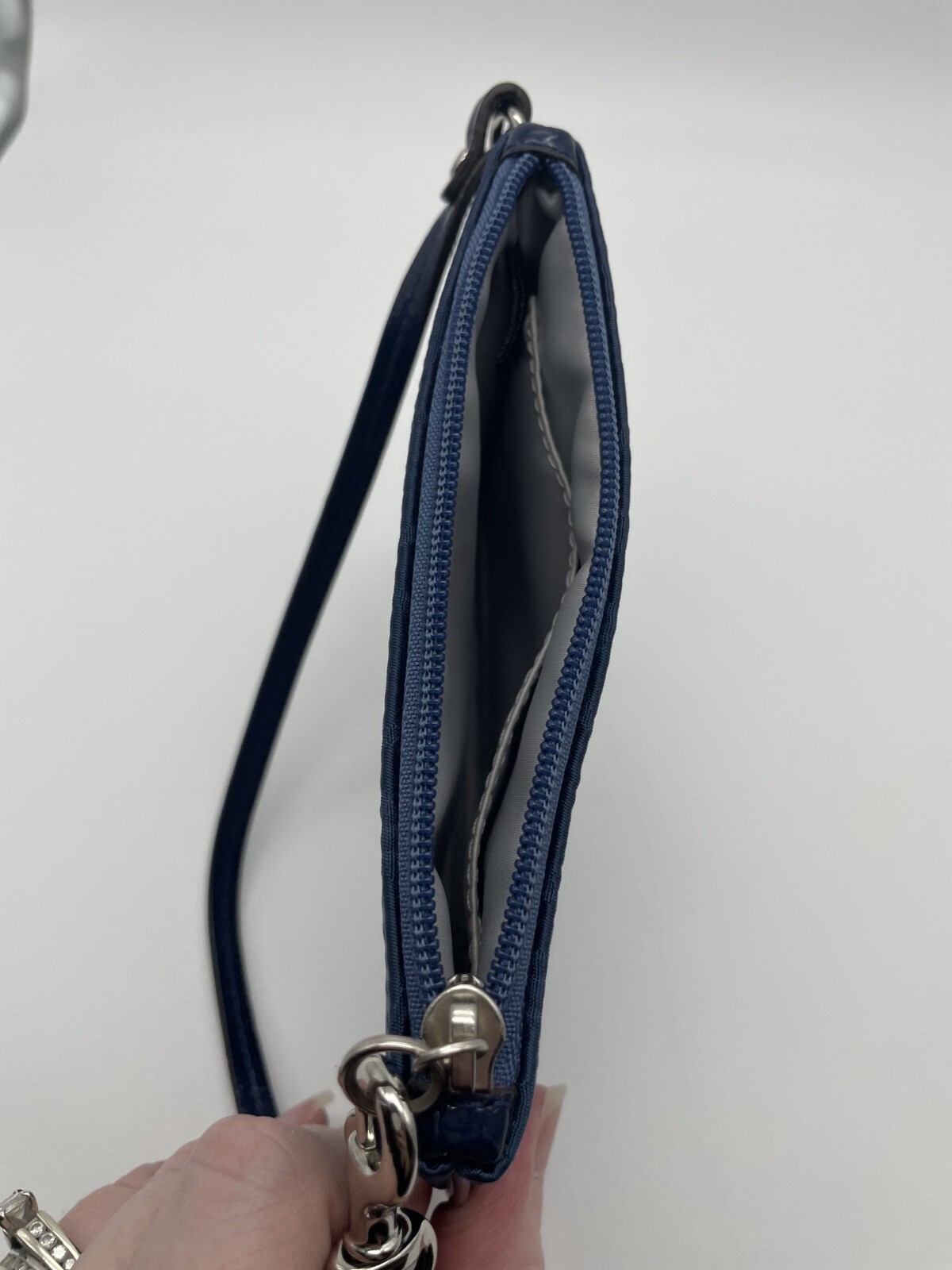 Coach Sis Medallion Aegean color Signature Fabric Wristlet (TS1i)