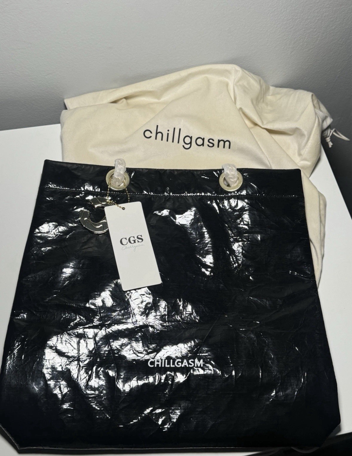 CHILLGASM High-Fashion/Designer Y2K Crinkled Tyvek, Lined Tote/Shoulder Bag