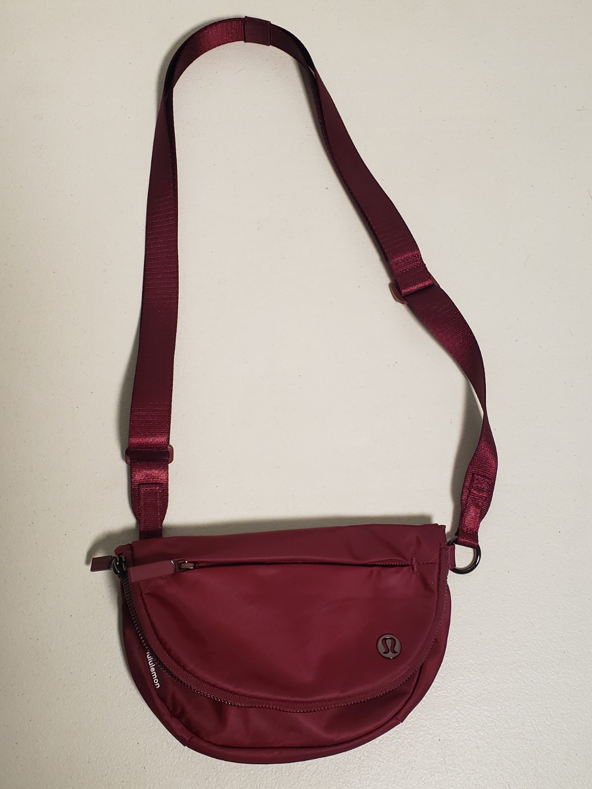 Lululemon All Night Festival Bag Merlot (Small)