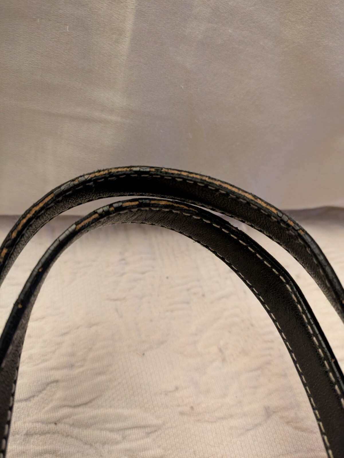 LAUREN RALPH LAUREN Black Leather Silver Turn-lock Shoulder Satchel Purse Bag