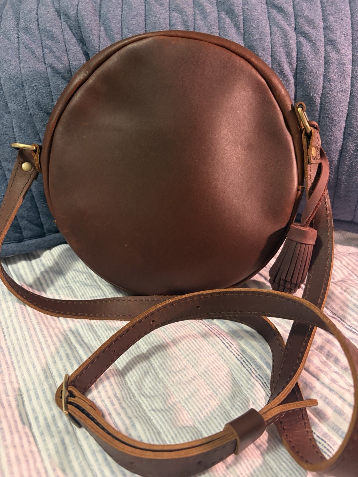 Portland Leather Goods Large Circle Crossbody Cognac