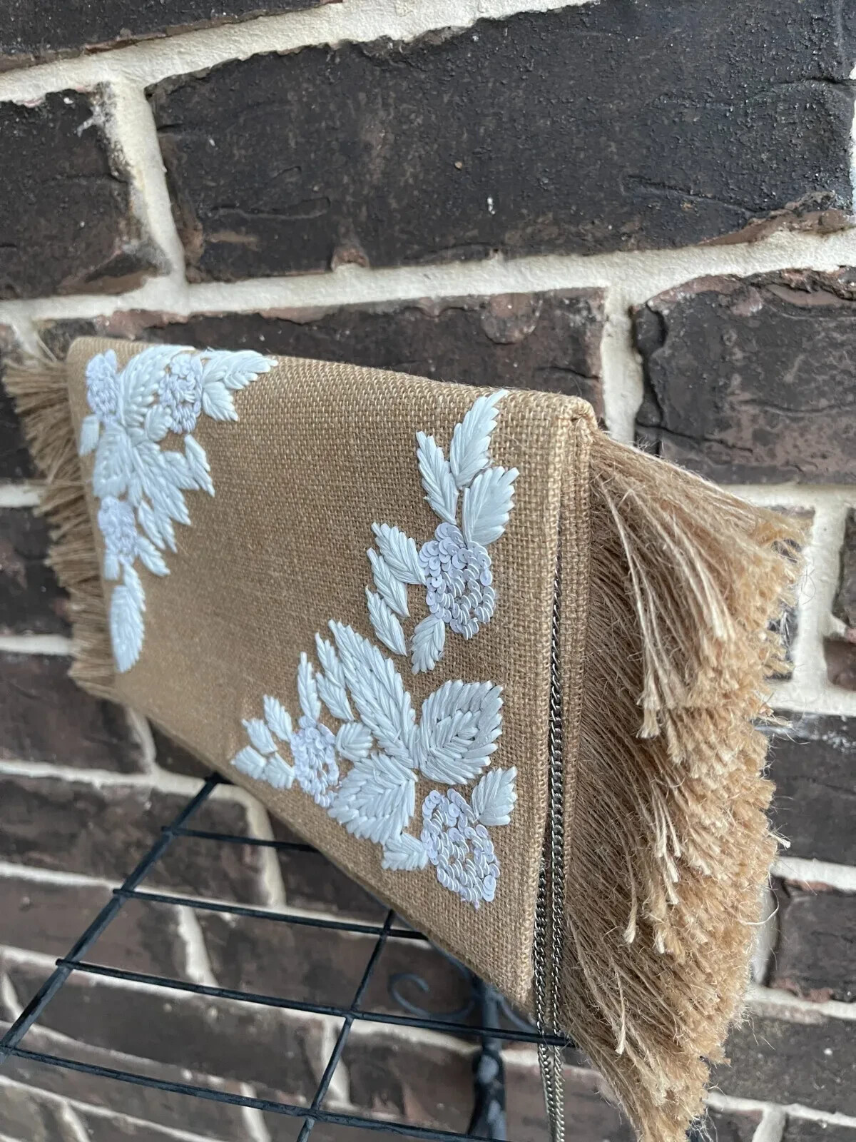 NWT $99 Roller Rabbit Sequin Embroidered Floral Canvas Clutch Shoulder Bag Chain