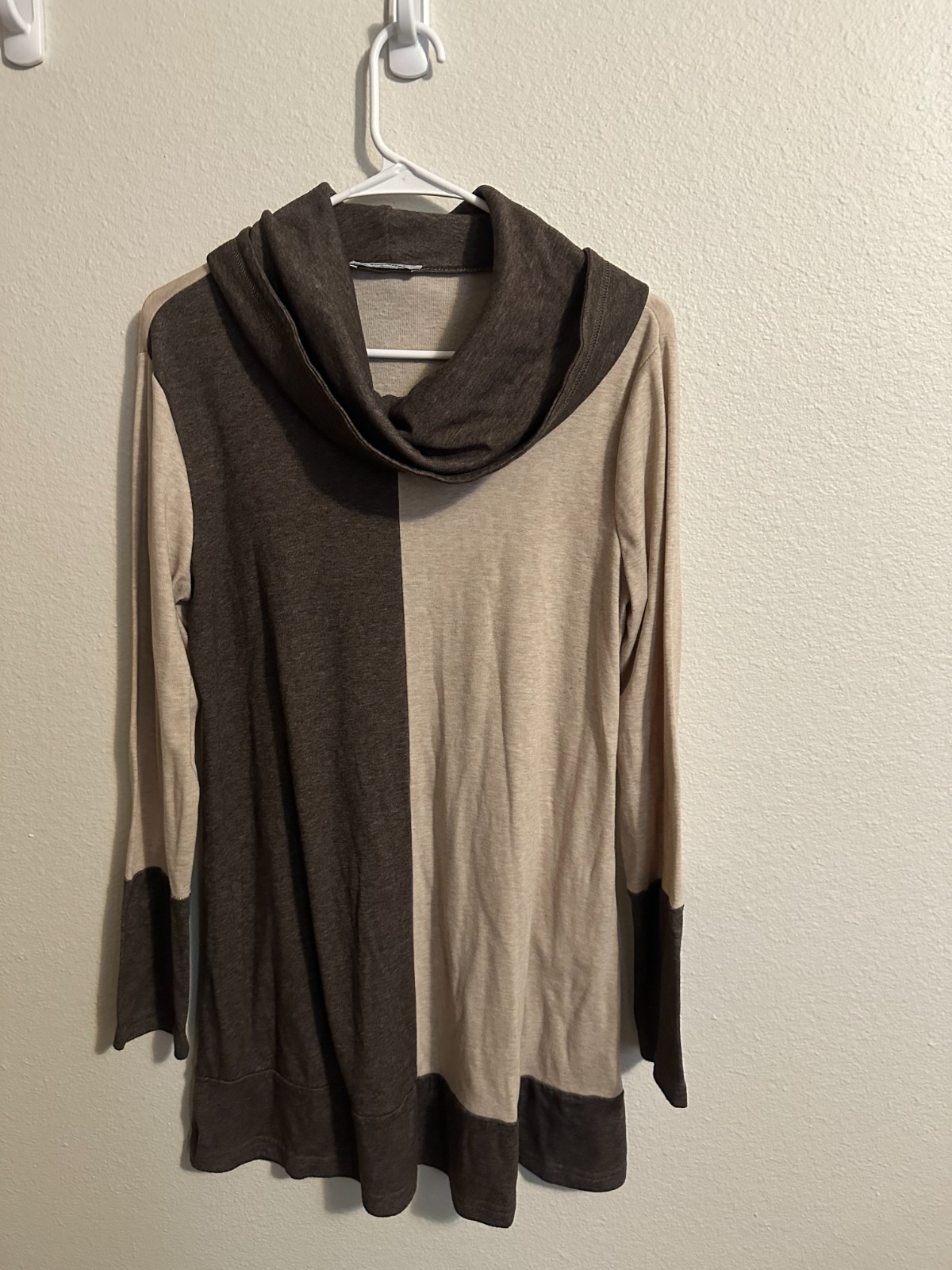 Women’s Shirts Clothes long sleeve collared built in shirt