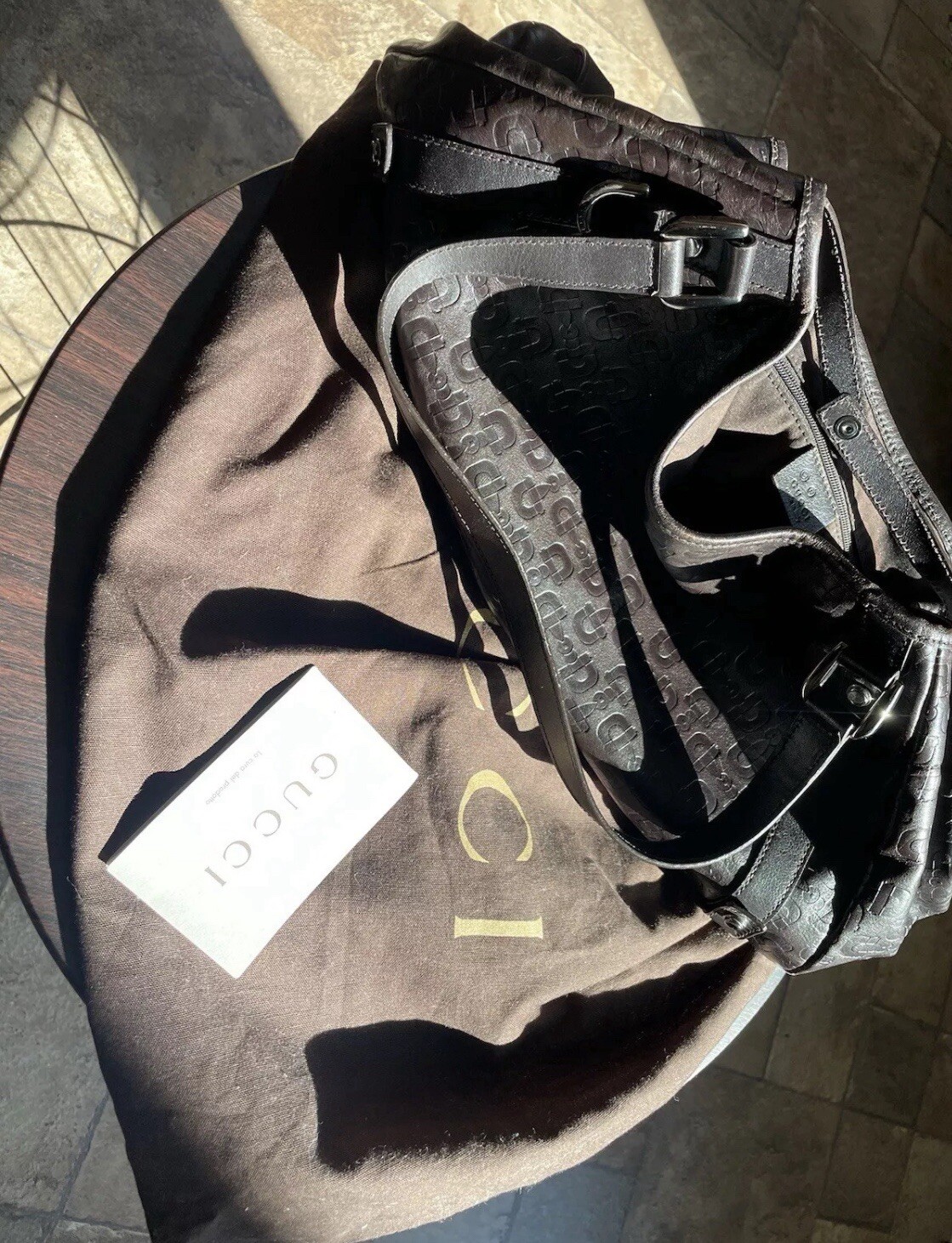 Authentic GUCCI Calf Leather Shoulder Bag-excellent Condition With Dust Bag