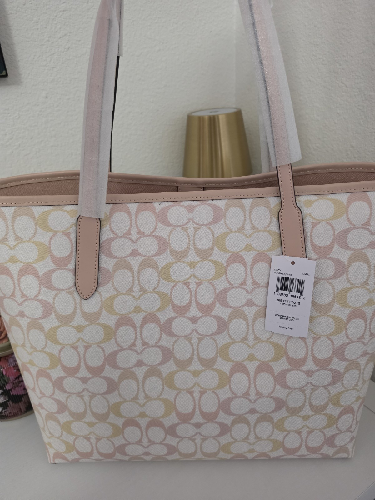 Coach Signature Logo City Tote Bag Set Wristlet Pouch Scarf In Chalk Pink Gold