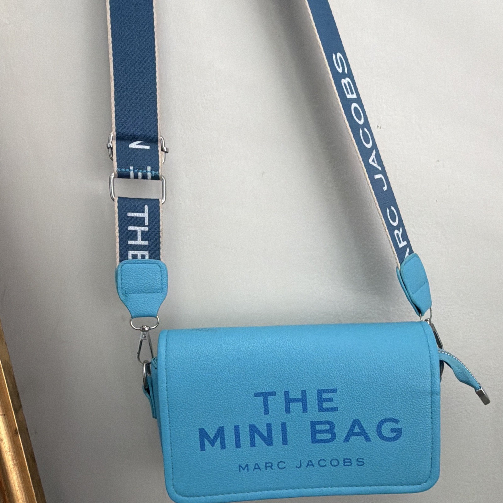 Marc Jacobs Mini Blue Pebbled Logo Crossbody Bag Detachable Strap Silver HW