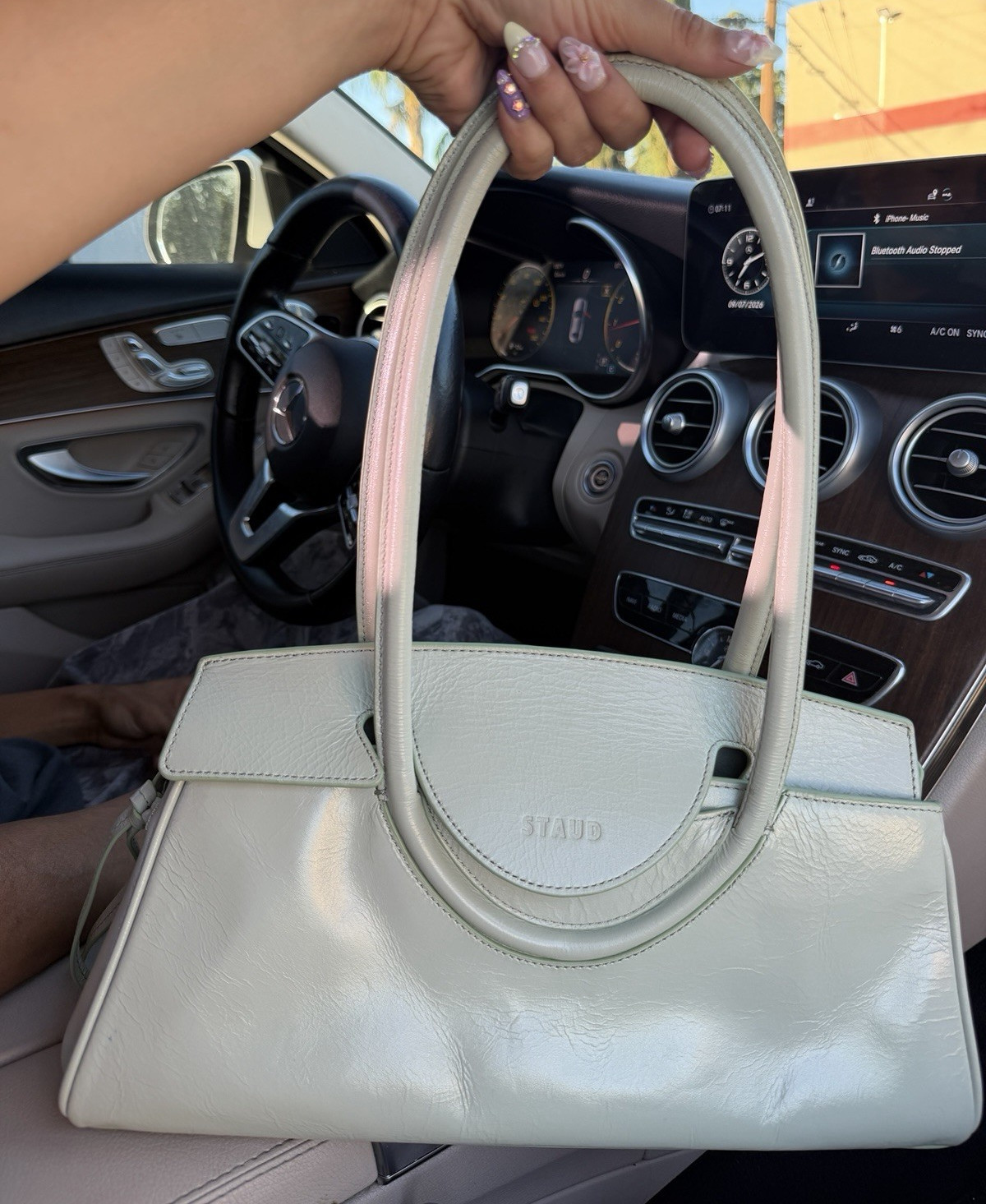 STAUD Mint Medium Shoulder Bag/ Authentic