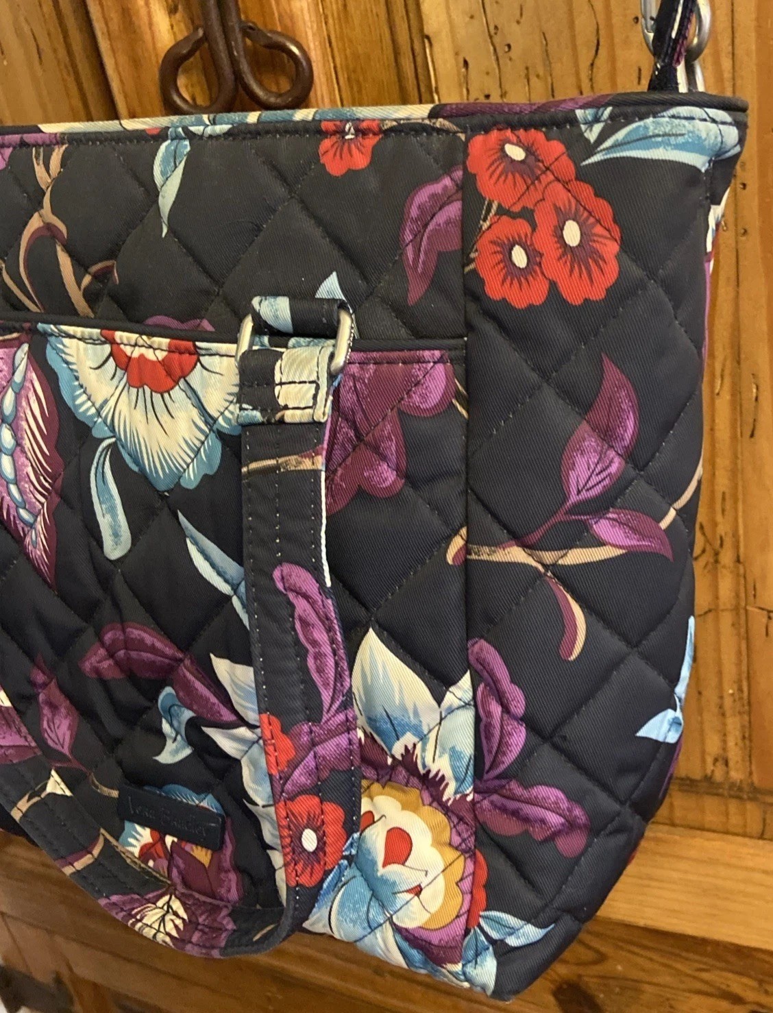 Vera Bradley Crossbody/Hand Bag Mayfair in Bloom Approx 13 X 9 in. Pre-owned