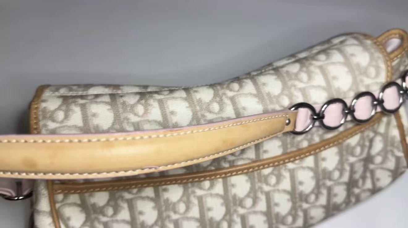 Christian Dior Trotter Romantic Handbag PVC Flap Heart Cadena Charm Ribbon Beige