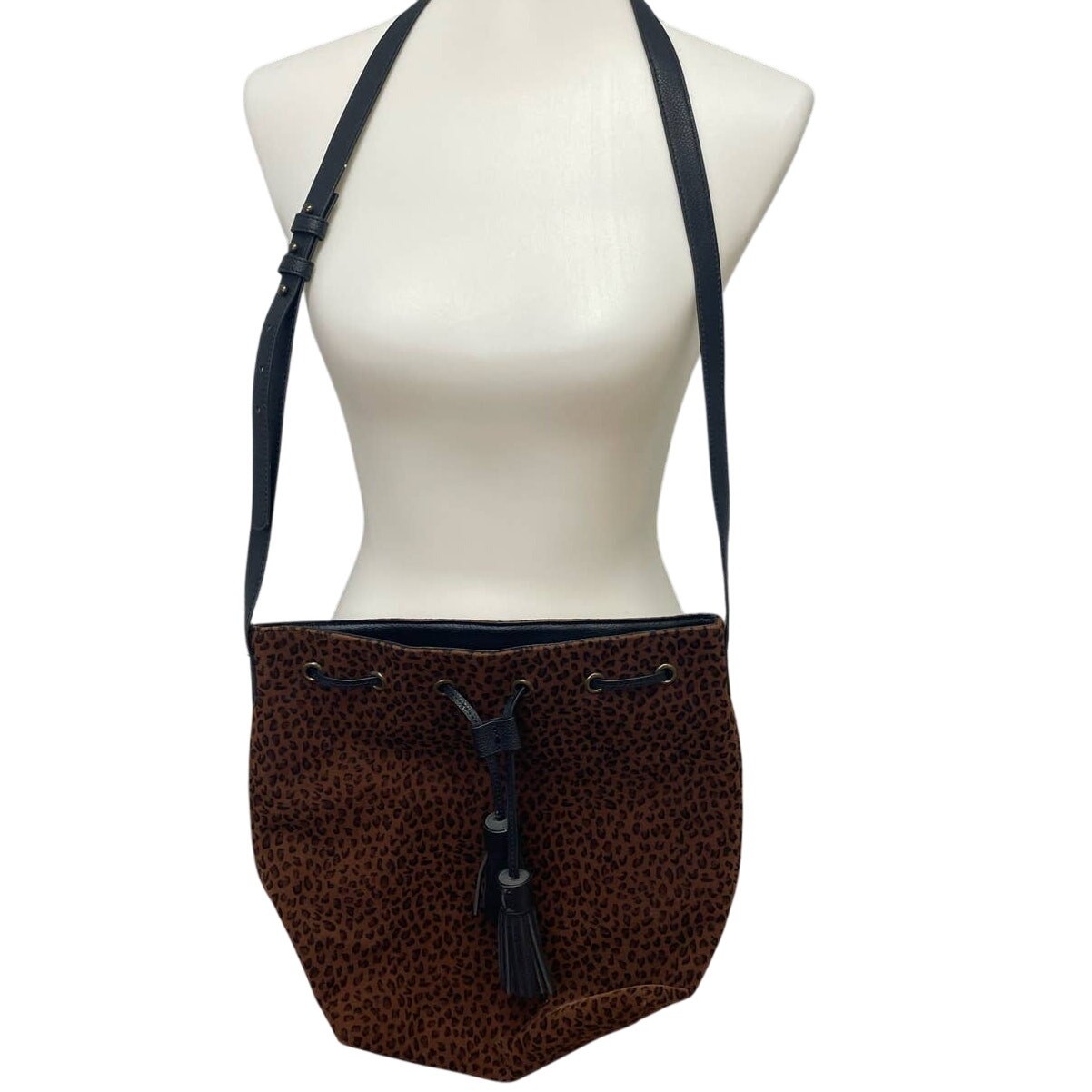 AEO Soft Faux Leather Velour Leopard Spot Adustable Shoulder Strap Purse Handbag