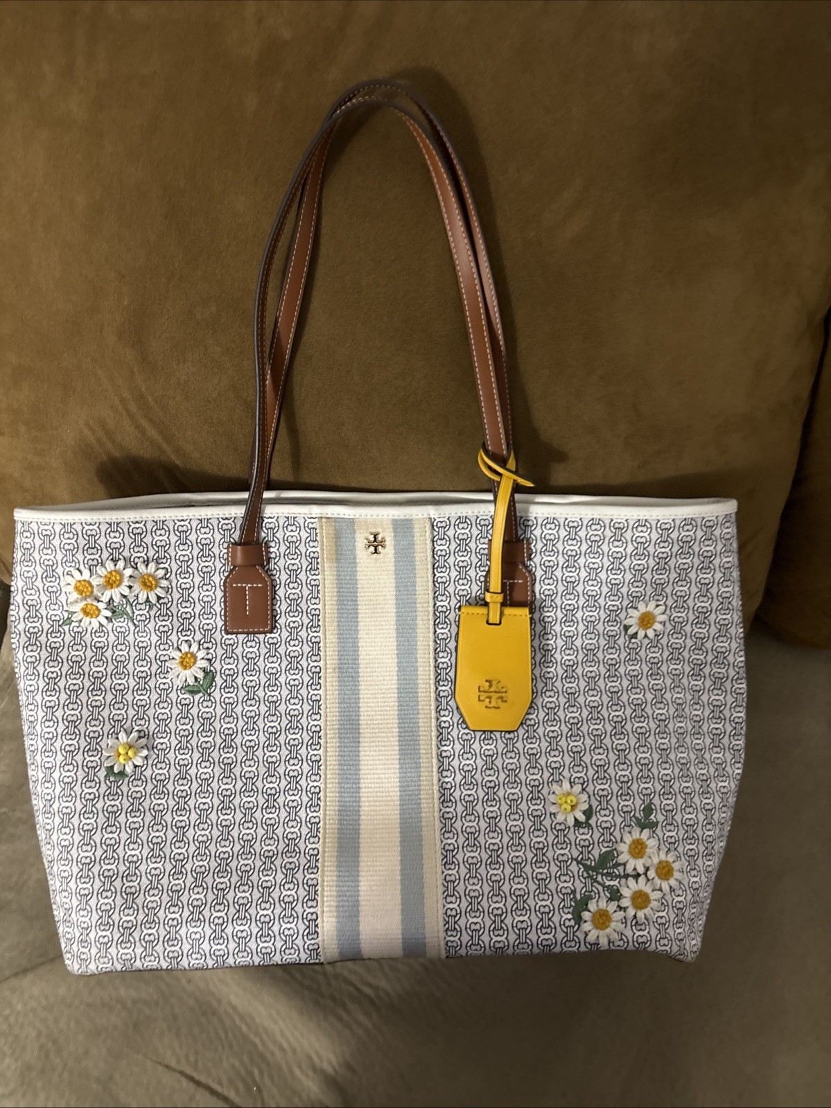 Tory Burch Gemini Chain Link Tote Bag Leather Women’s Authentic. Clean In & Out