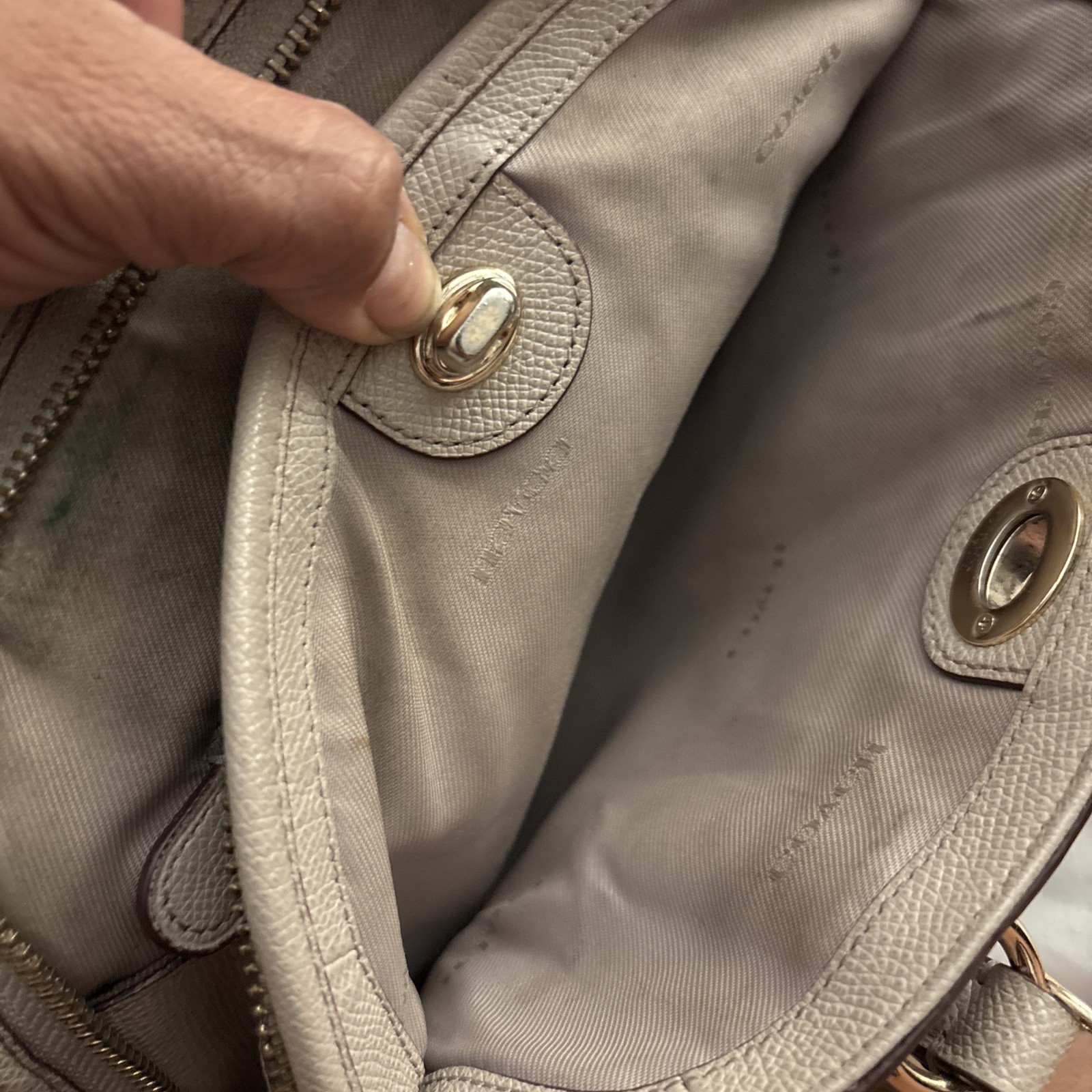 Coach Mini Satchel Tan Beige Leather Turnlock crossbody handbag Purse