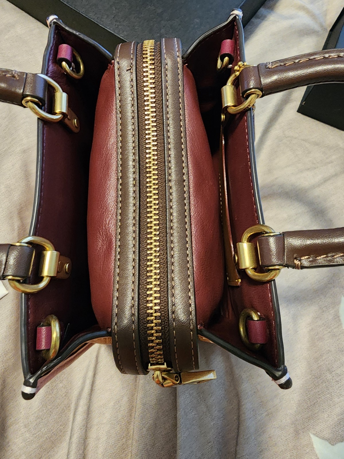 NWOT Coach Rogue 17 In Colorblock Candy Pink Glovetanned Leather Crossbody Bag