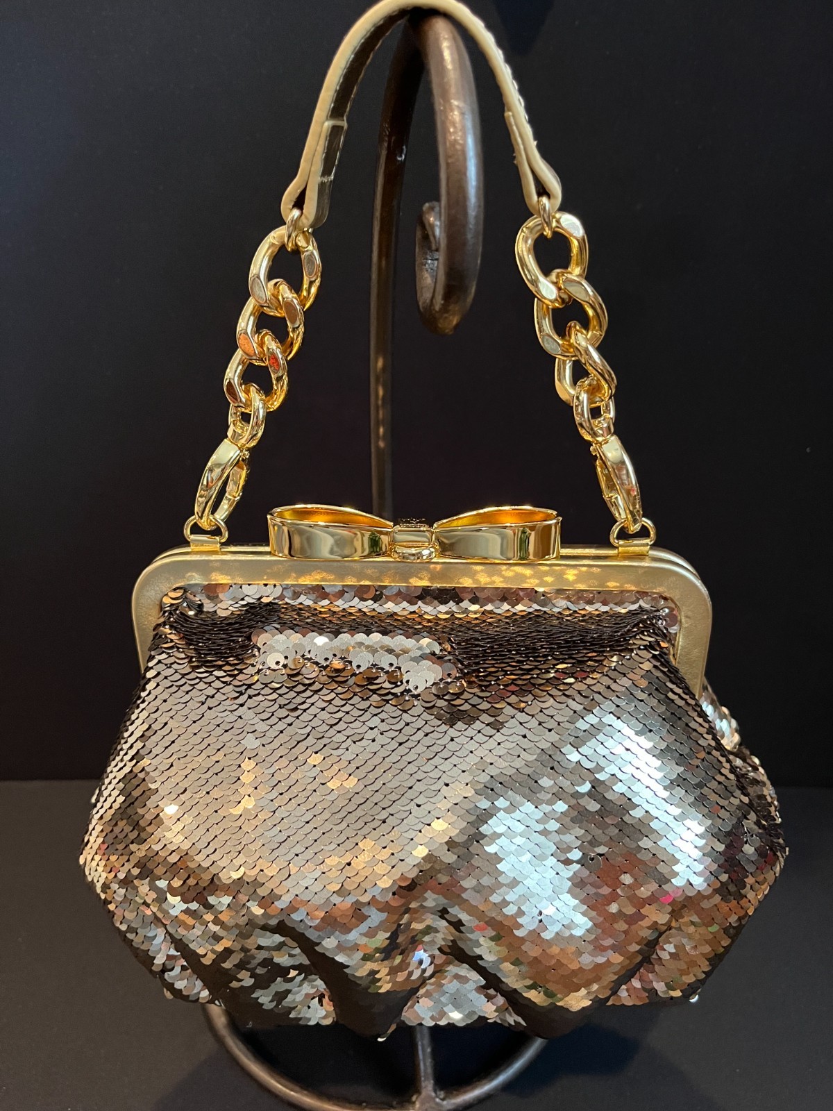 Bristol My Flat in London-Gold Sequin Bow Clasp Purse-NWT