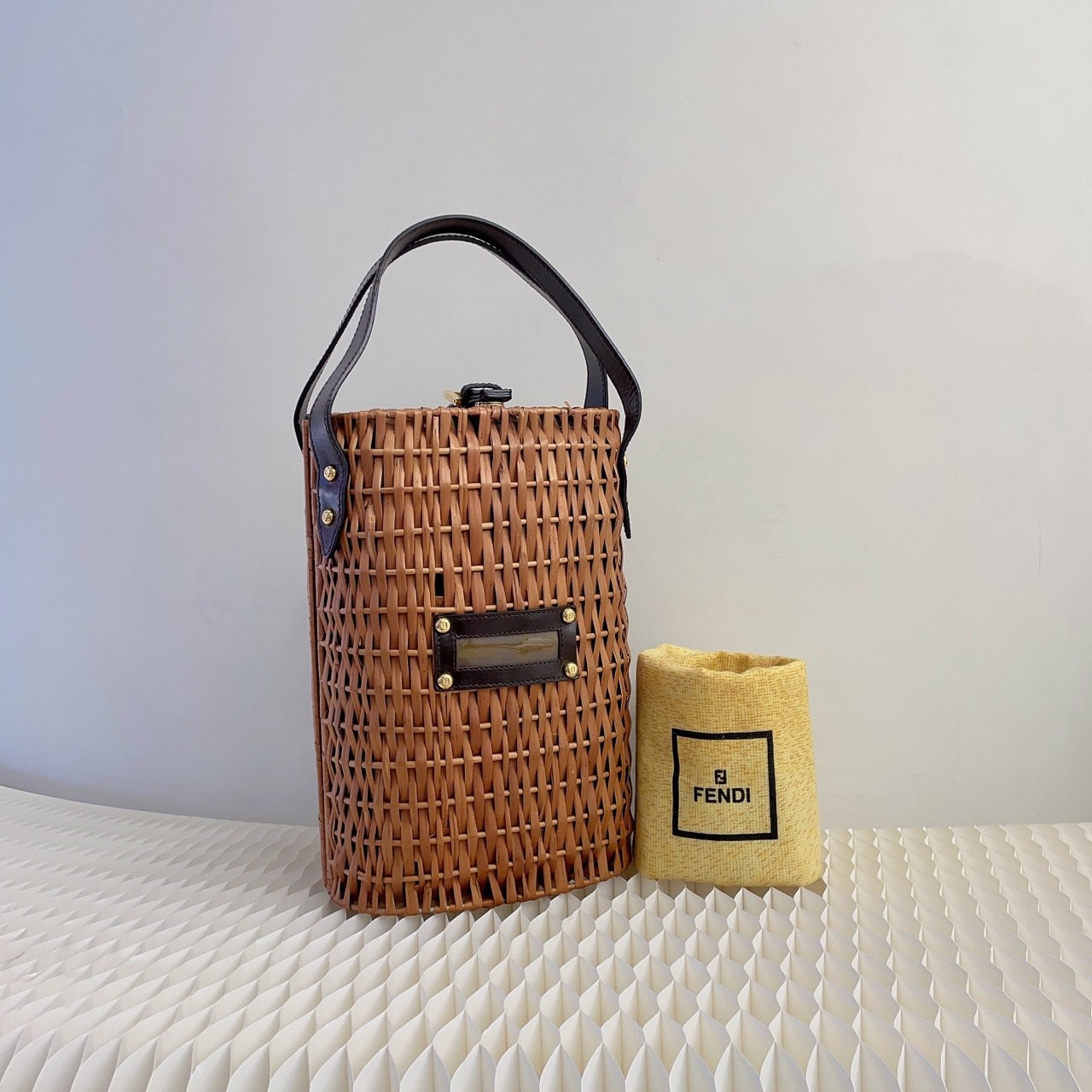 Fendi Vintage Wine Basket Normal Brown Woven Rattan Wine Carrier Duty Paid
