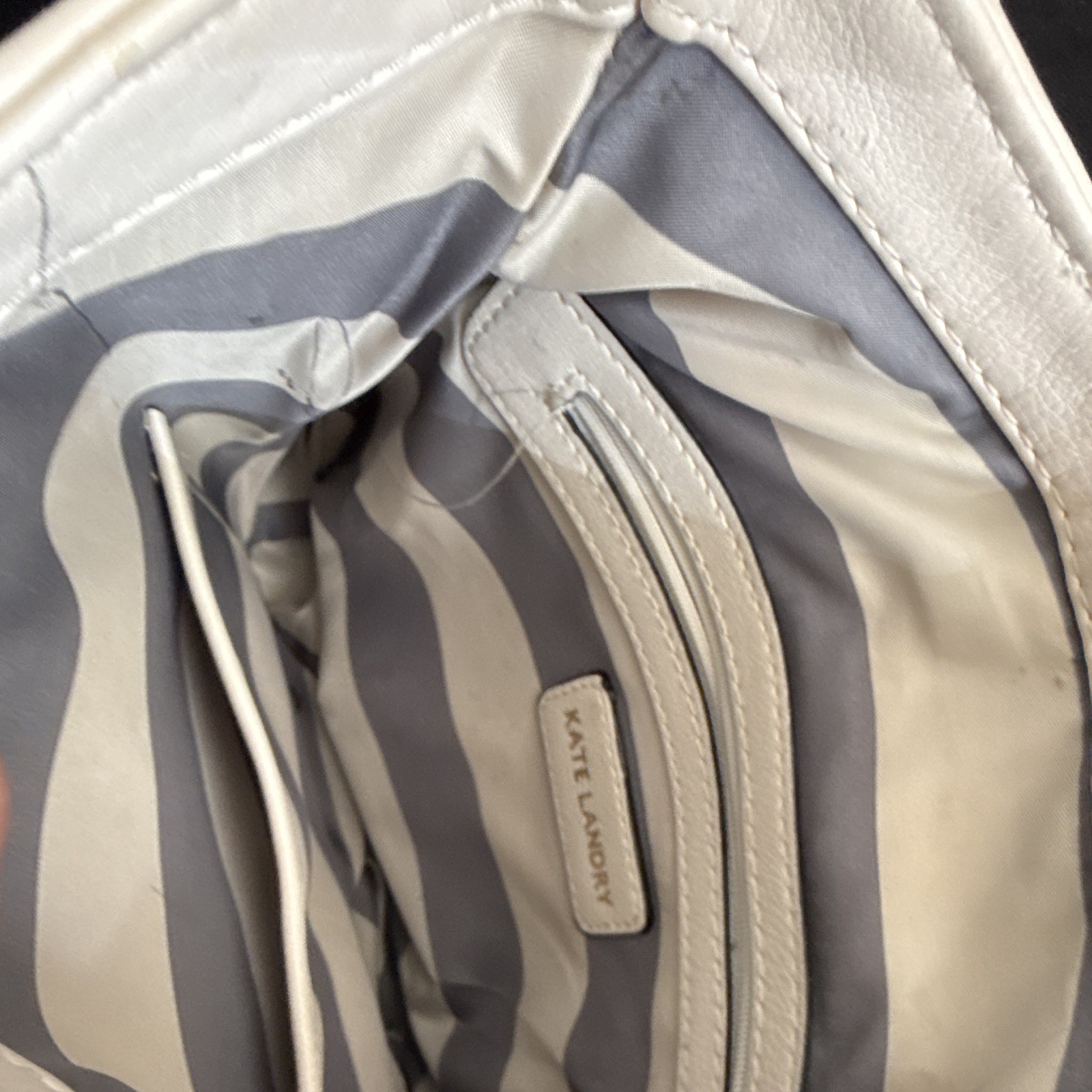 Kate Landry White Medium Shoulder Bag Zip Gold Hardware Striped Lining Pockets