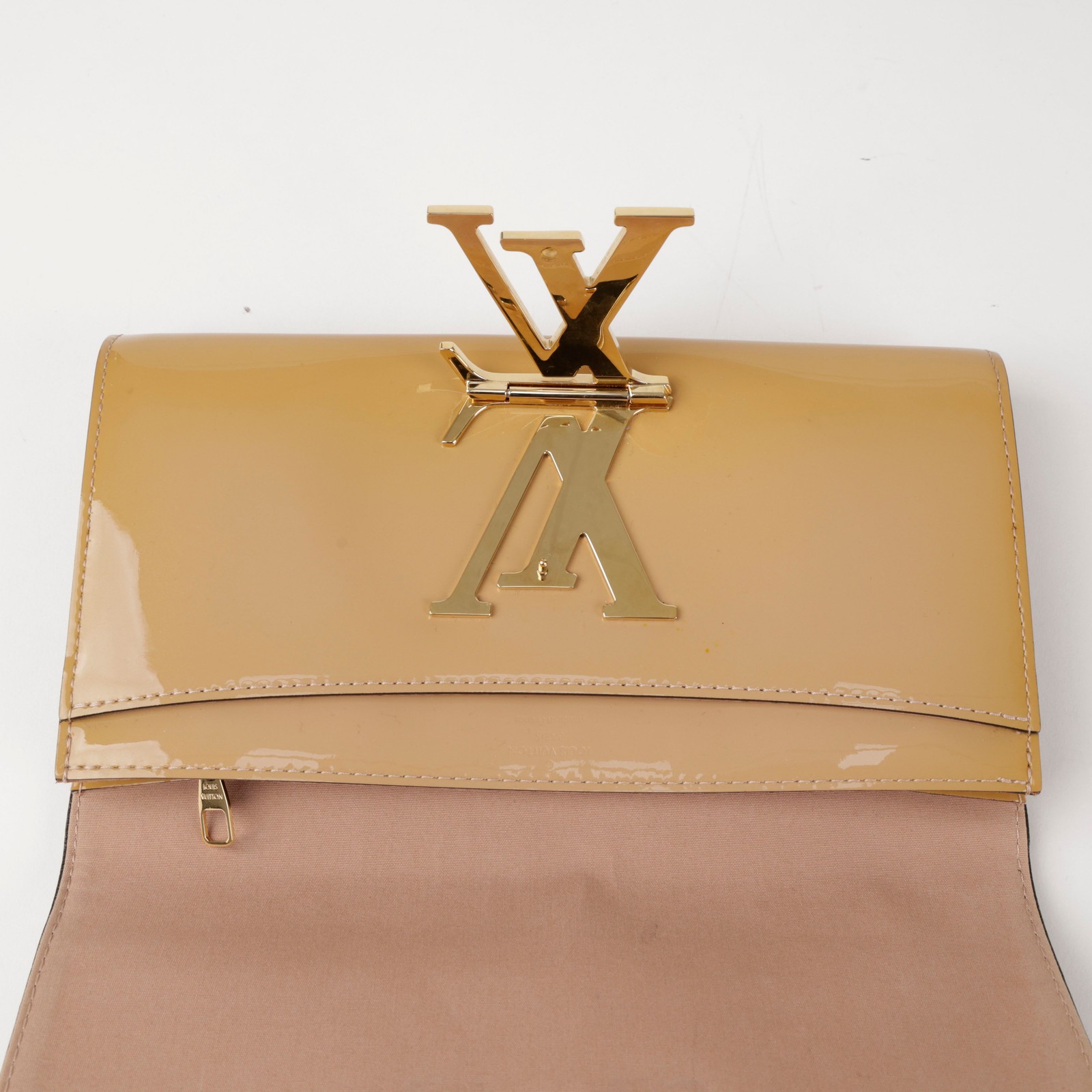 Louis Vuitton Vernis Louise Clutch Bag 28389-2 5816768996 156489235 [P]
