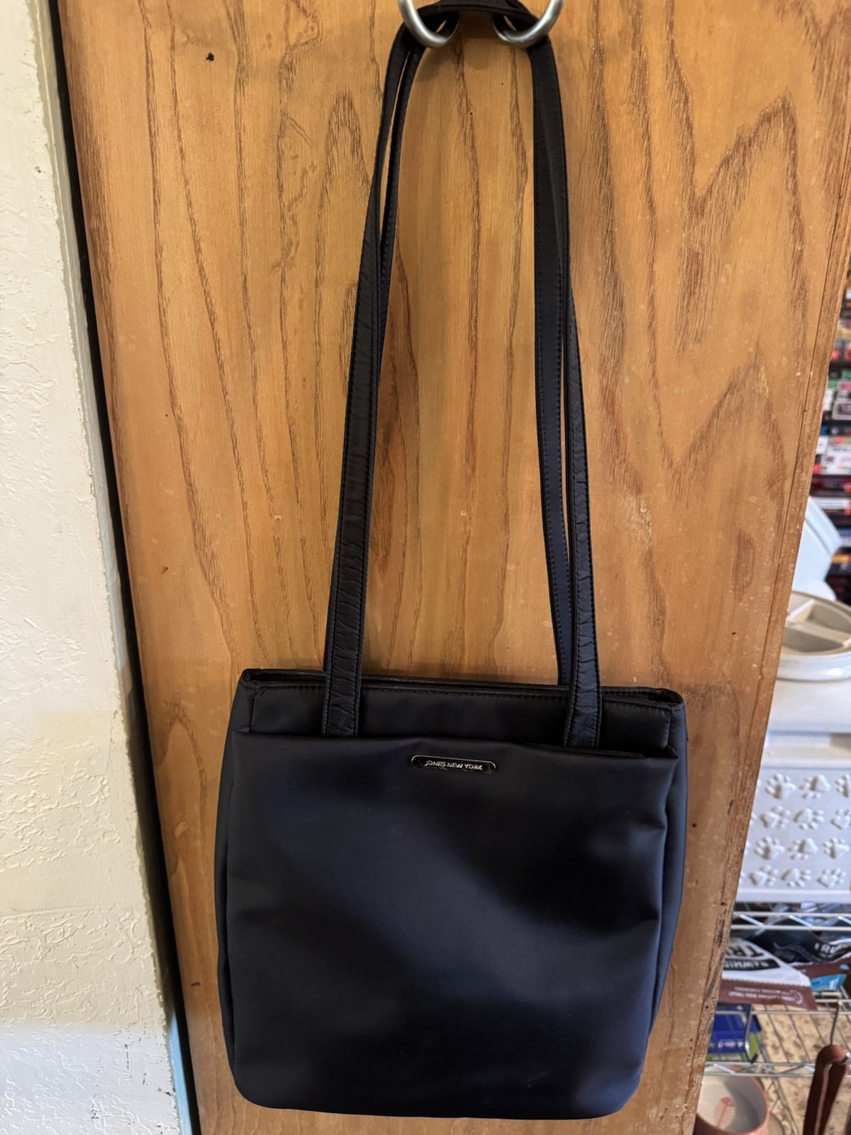 Jones New York Black Medium Tote Shoulder Bag – Magnetic Closure – Coin Purse