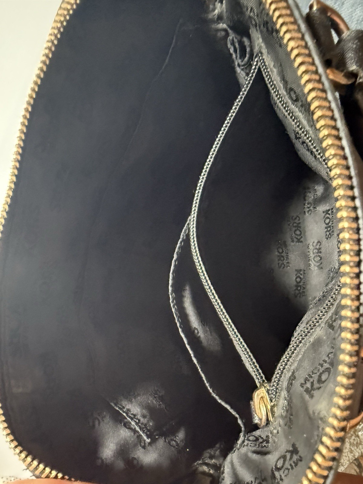 Michael Kors Black Zip Satchel Top Handle Bag Gold Hardware Detachable Strap