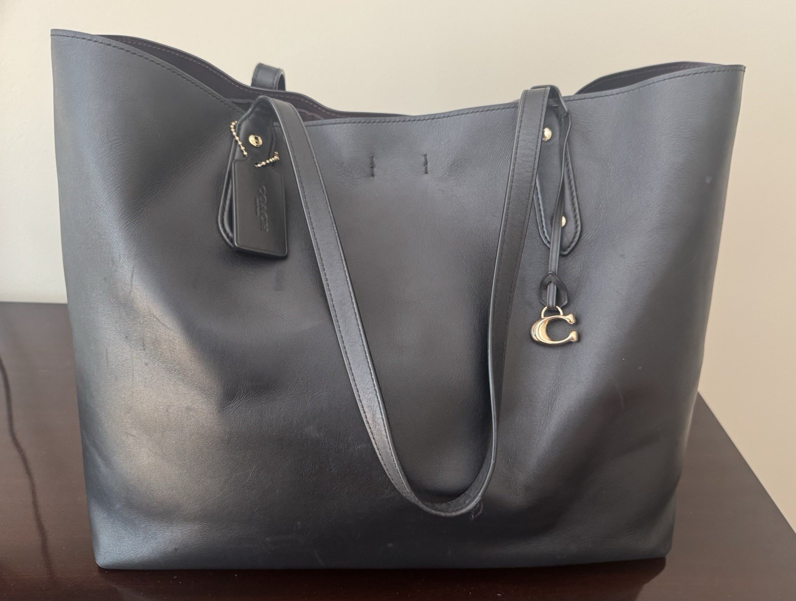 Coach Black Tote Bag, Detachable Strap, Gold Hardware, Logo Hang Tag