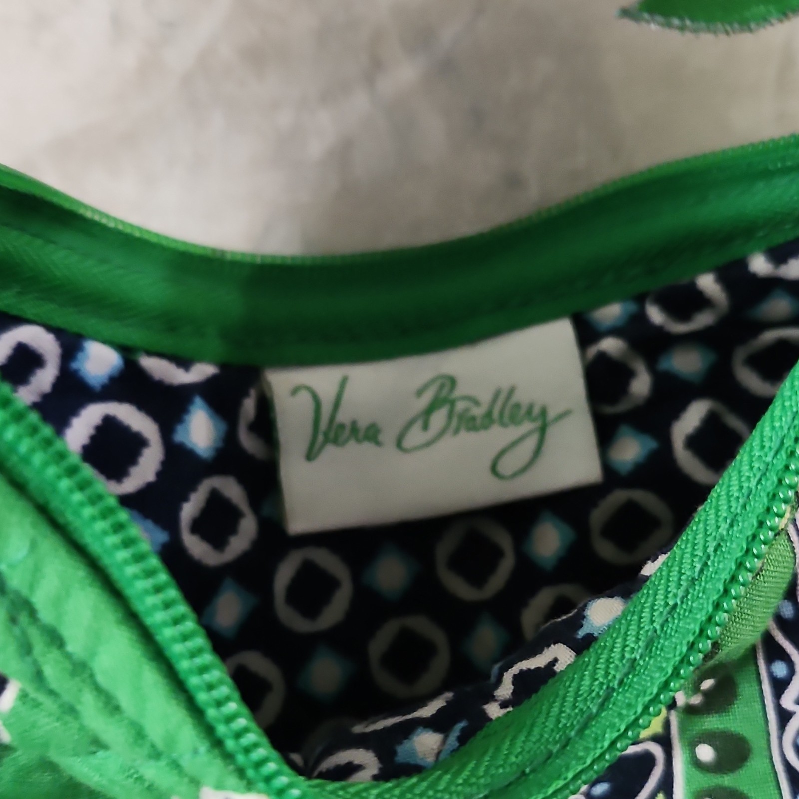 Vera Bradley Cupcakes Green Quilted Cotton Hobo Shoulder Bag Purse Retired 2009