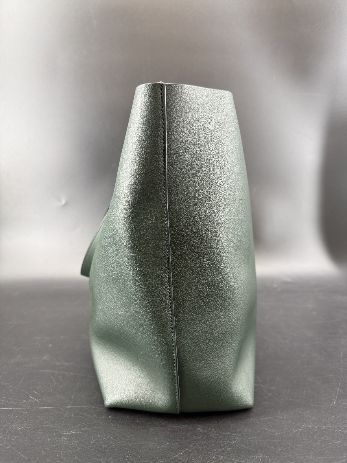 Saint Laurent Shopping East West Tote Green Leather Charm Box Dust Bag