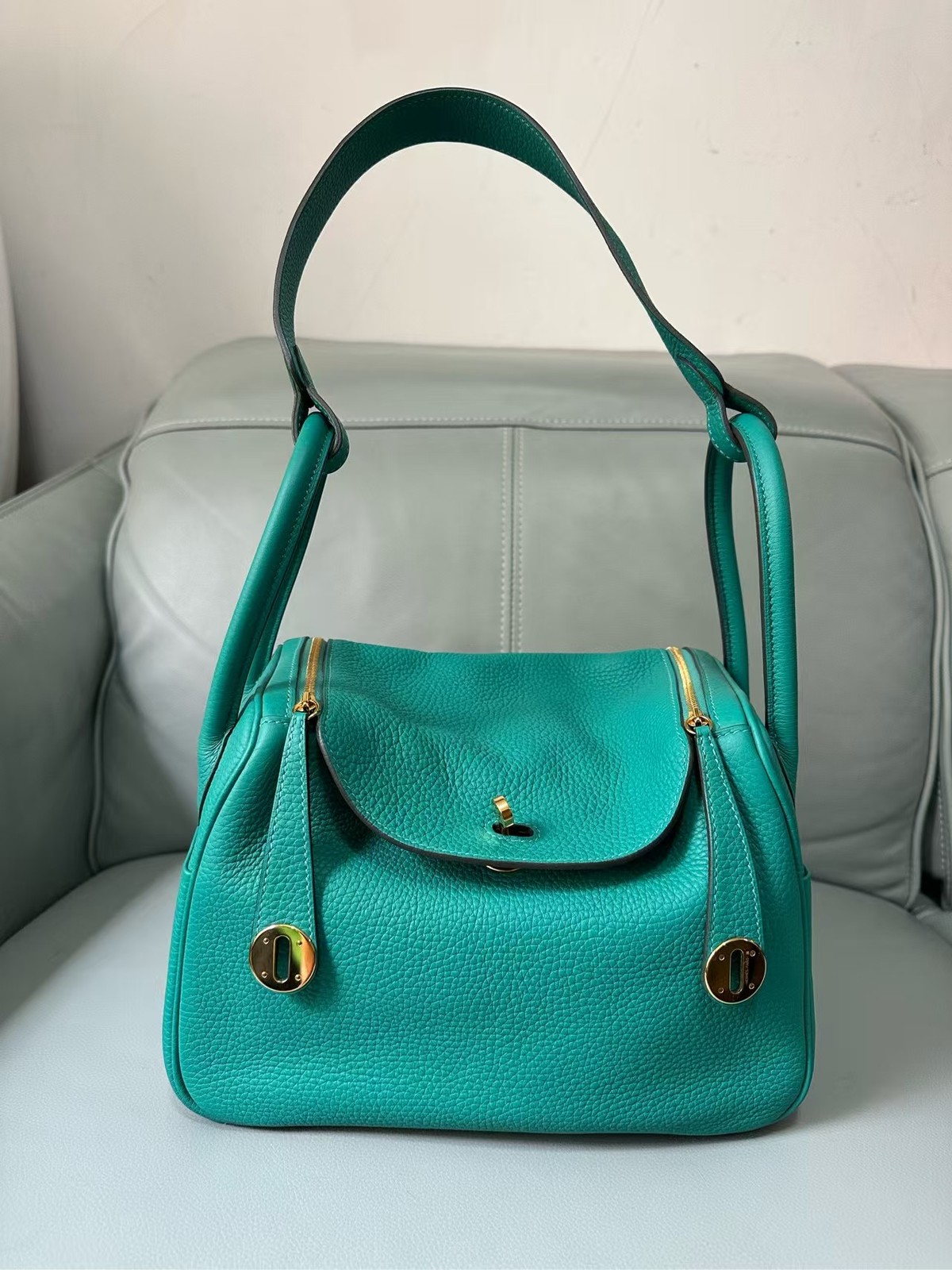 Hermes Lindy 26 Vert d’Eau 6W Mint Water Green Togo Gold Hardware GHW Auth