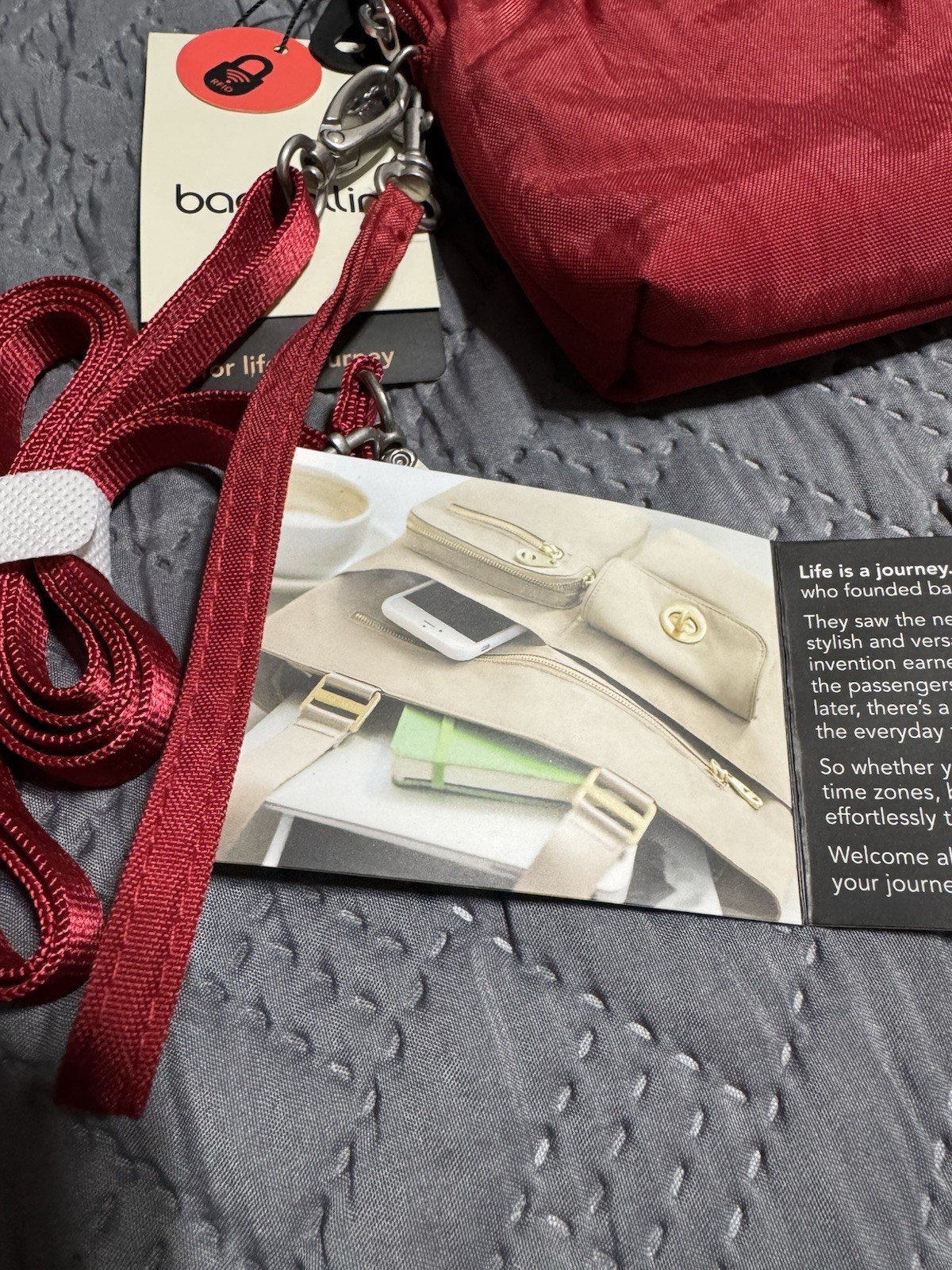 Baggallini Take Two RFID Bryant Crossbody – 5×7.25 Lightweight Travel Vacation
