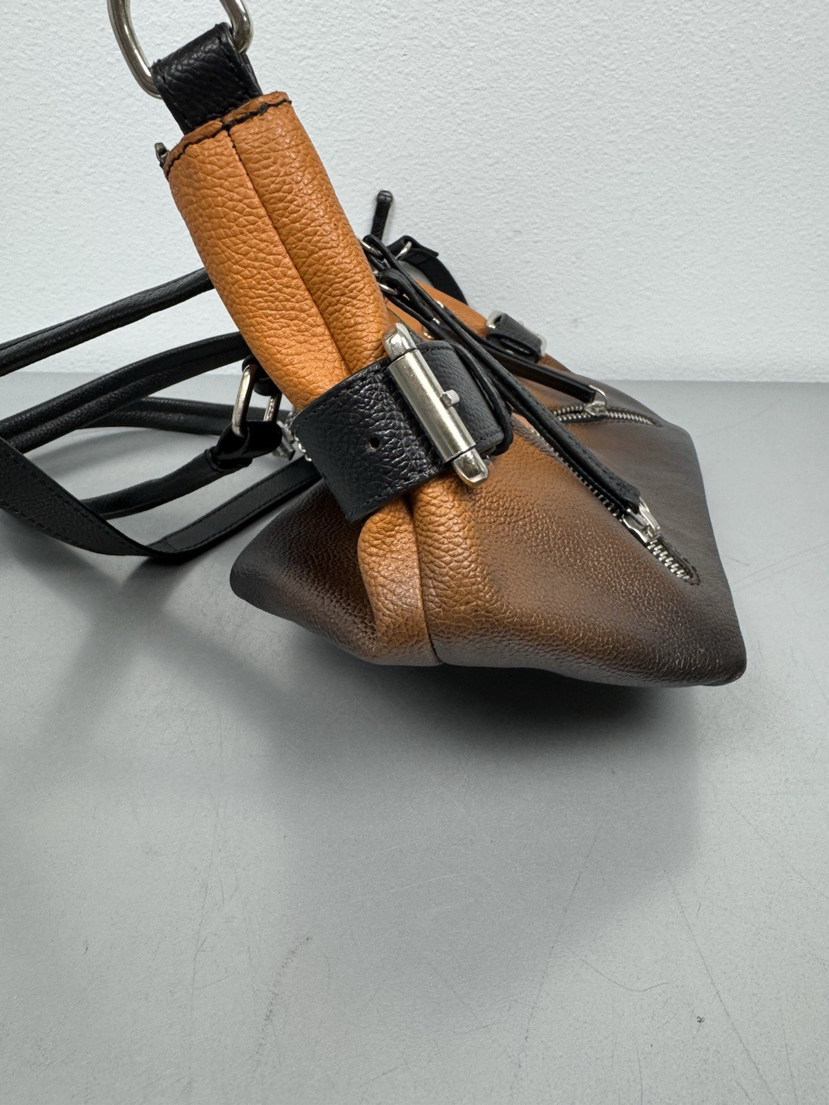 Harley Davidson Purse Womens Orange & Black Ombré Fade Leather Tote Keychain EUC