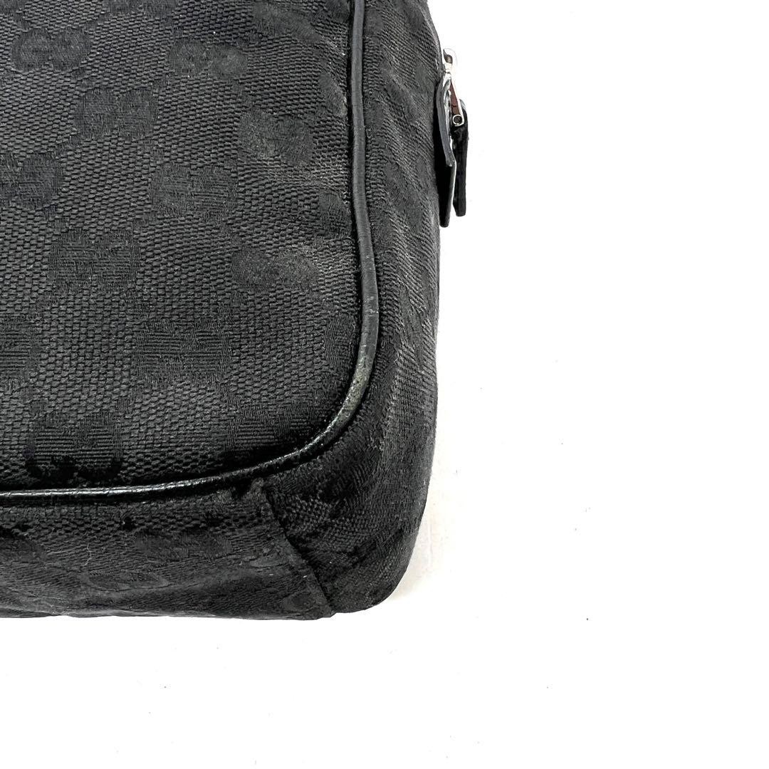 Excellent Condition Gucci Shoulder Bag GG Canvas Box