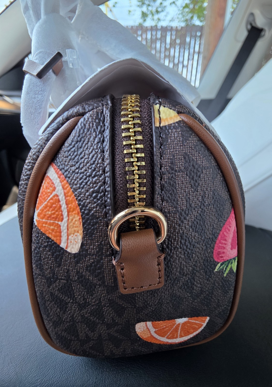 🍑🍋🍐Michael Kors Grayson Small Printed Signature Logo Duffel Crossbody Bag