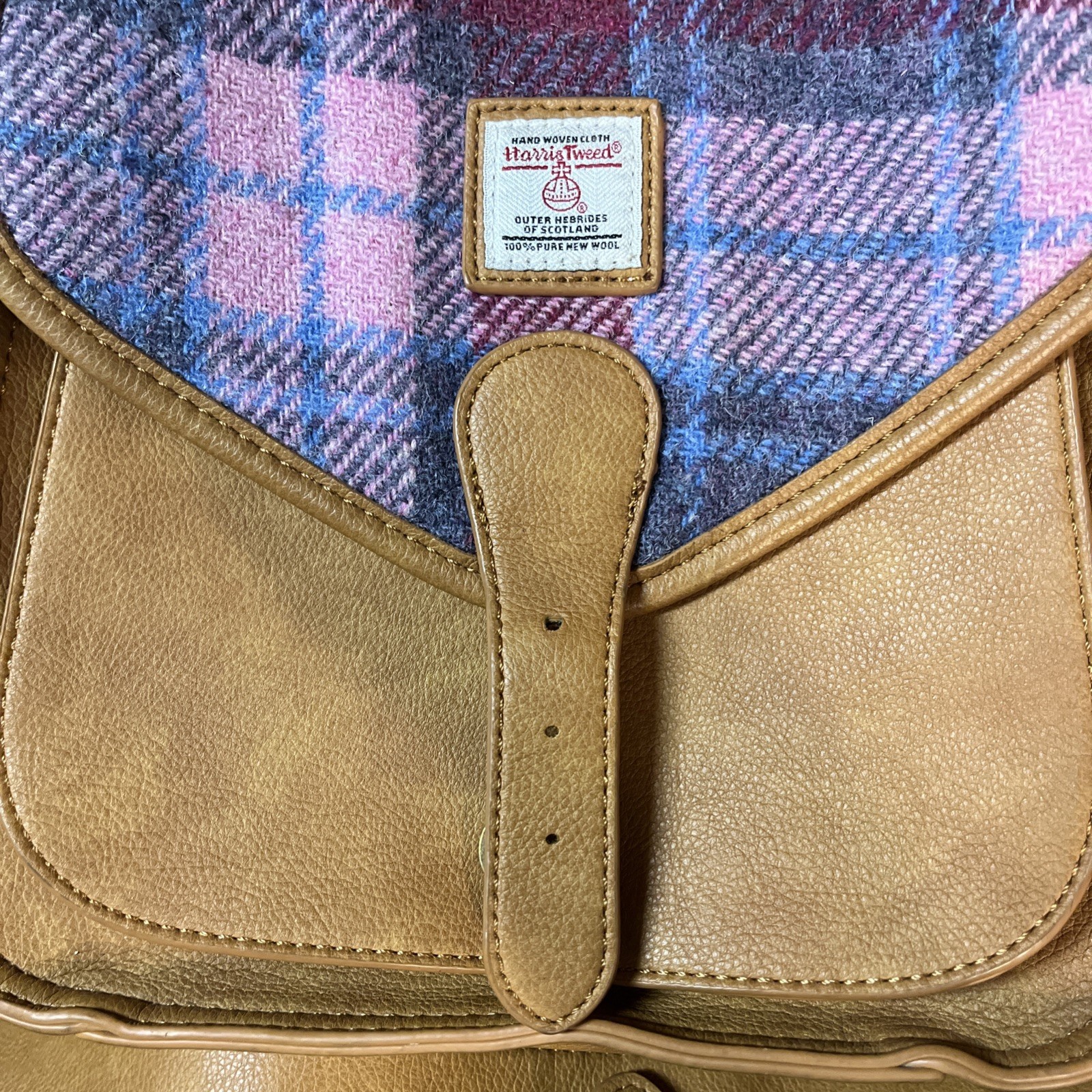 Harris Tweed leather Islander 8320 Shoulder purse pink purple saddle bag EXLNT!!